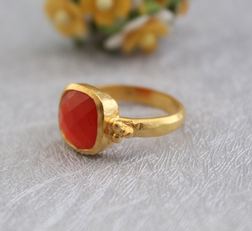 Carnelian ring, 18K Gold Vermiel, Personalized Gifts For Mom, Handmade Jewellery, Cushion Stone Ring, Engagement Ring, Pretty Ring