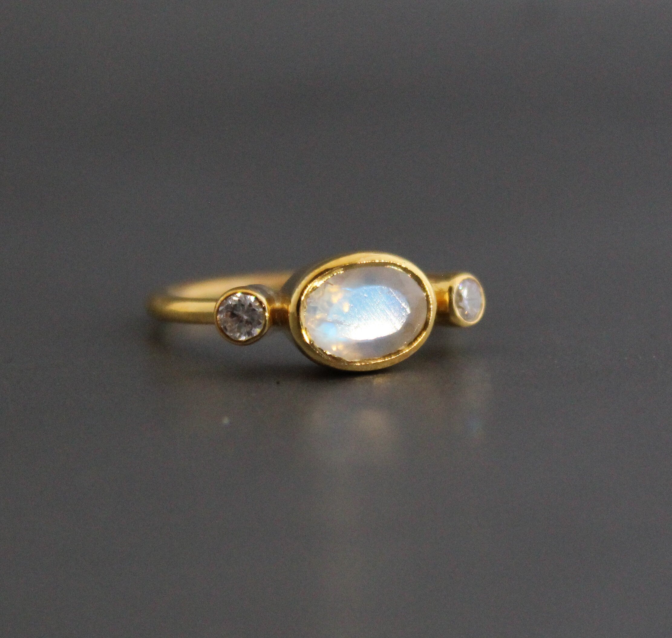 Rainbow Moonstone Ring, 18K Gold Minimalist, Sterling Silver, Statement Gemstone Ring, June Birthstone Ring, Rainbow Moonstone Jewelry