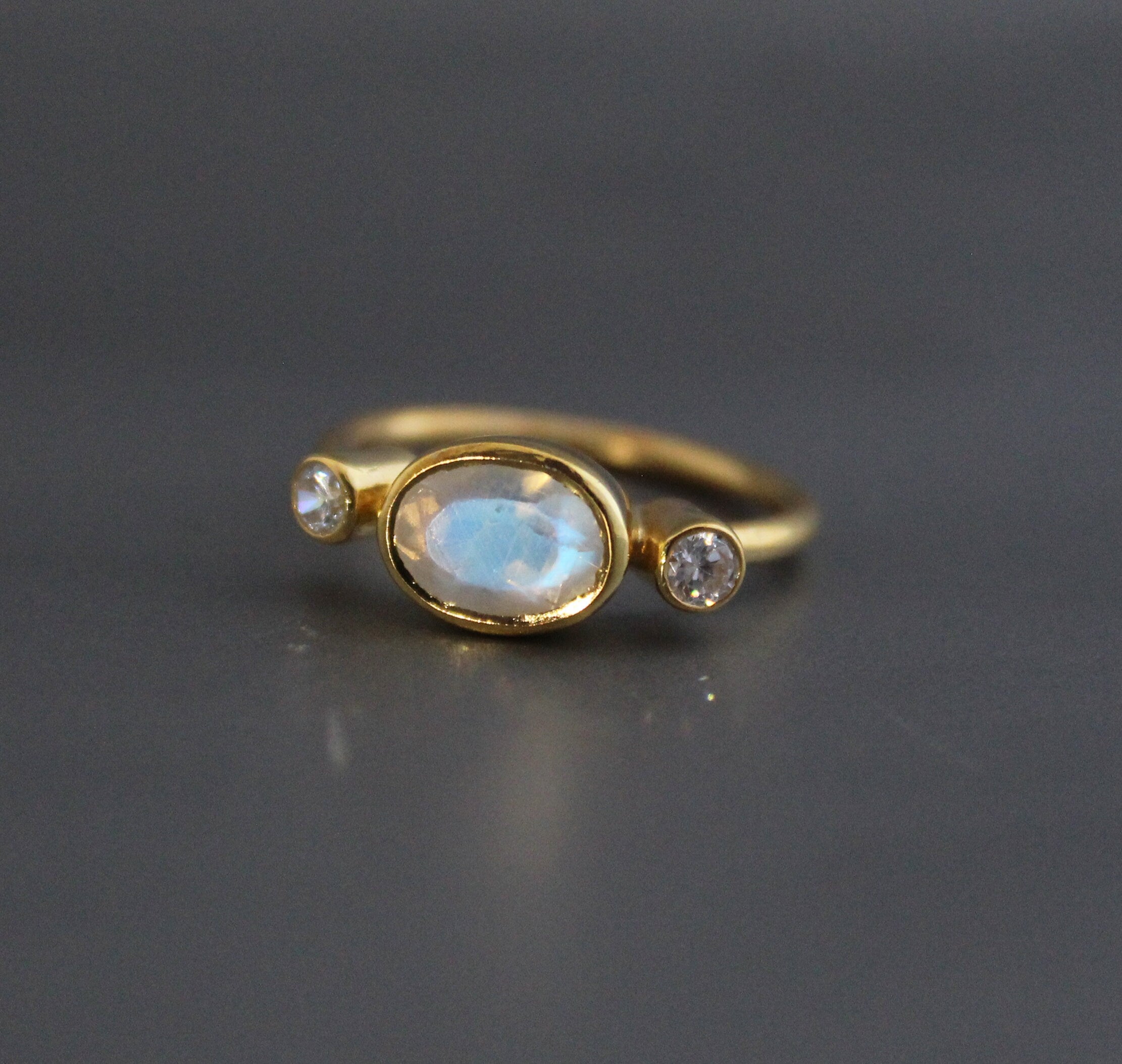 Rainbow Moonstone Ring, 18K Gold Minimalist, Sterling Silver, Statement Gemstone Ring, June Birthstone Ring, Rainbow Moonstone Jewelry