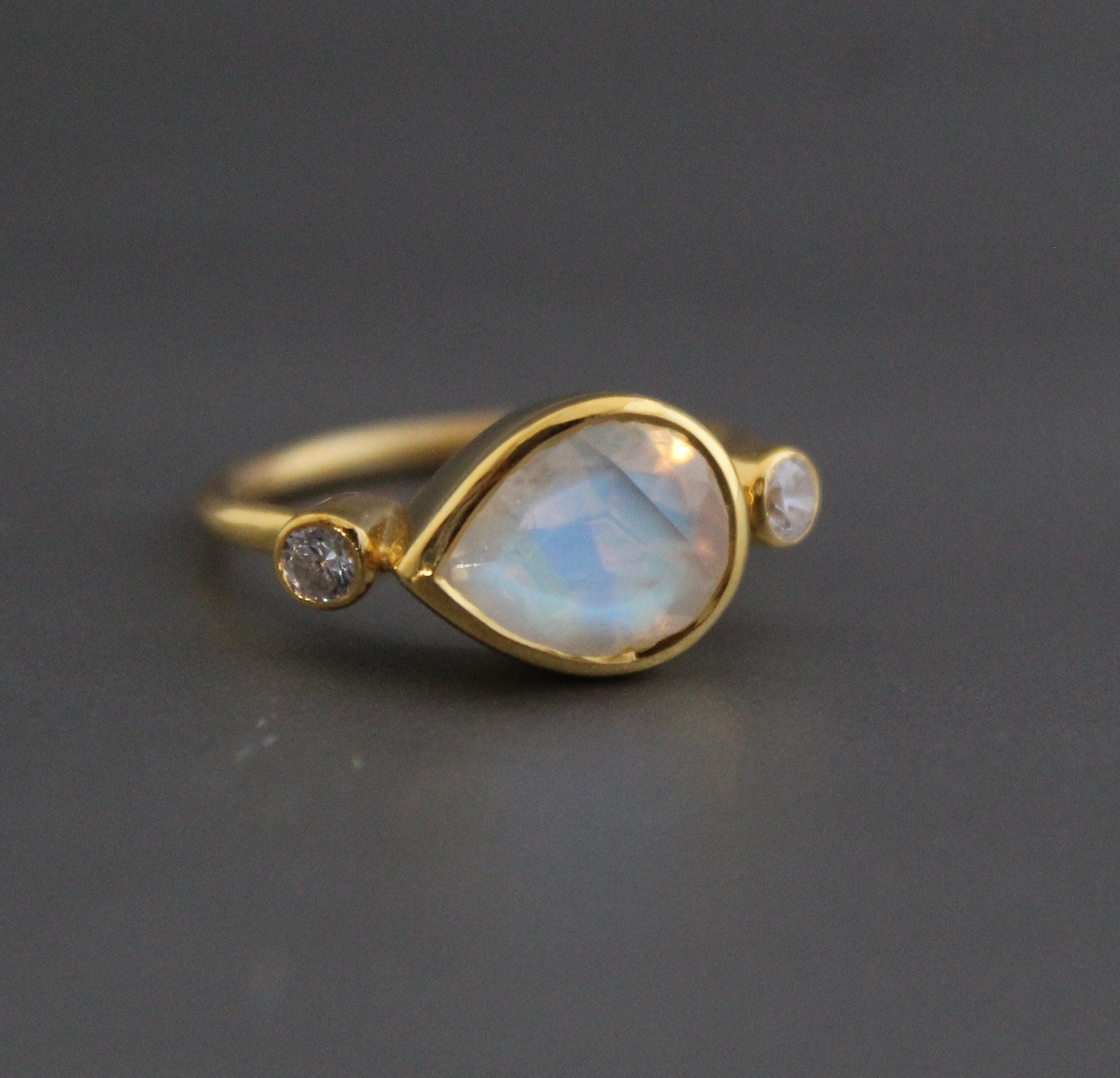 Dainty Rainbow Moonstone Ring, 18K Gold filled Sterling Silver, Pear Cut Statement ring, alternative engagement ring, June Birthstone Gift