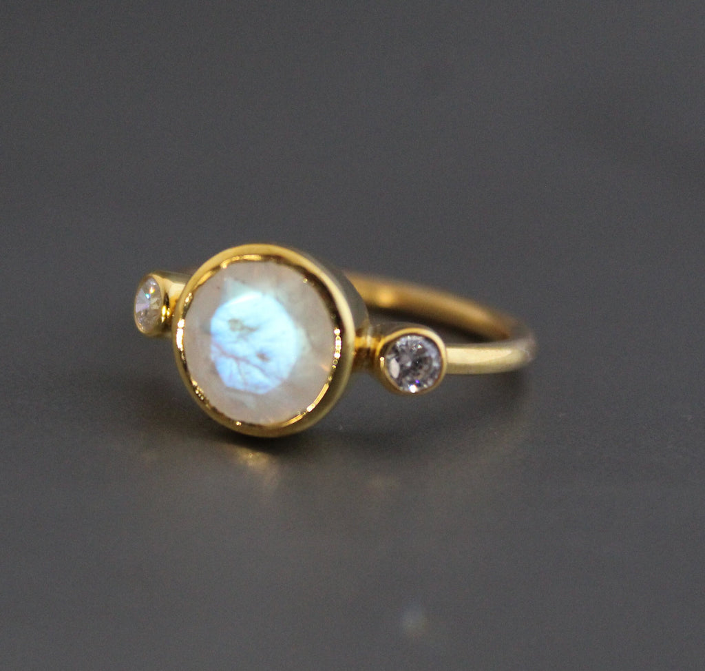 Rainbow Moonstone Ring, moonstonering, Cut Moonstone Ring, Handmade Gemstone Ring, June Birthstone
