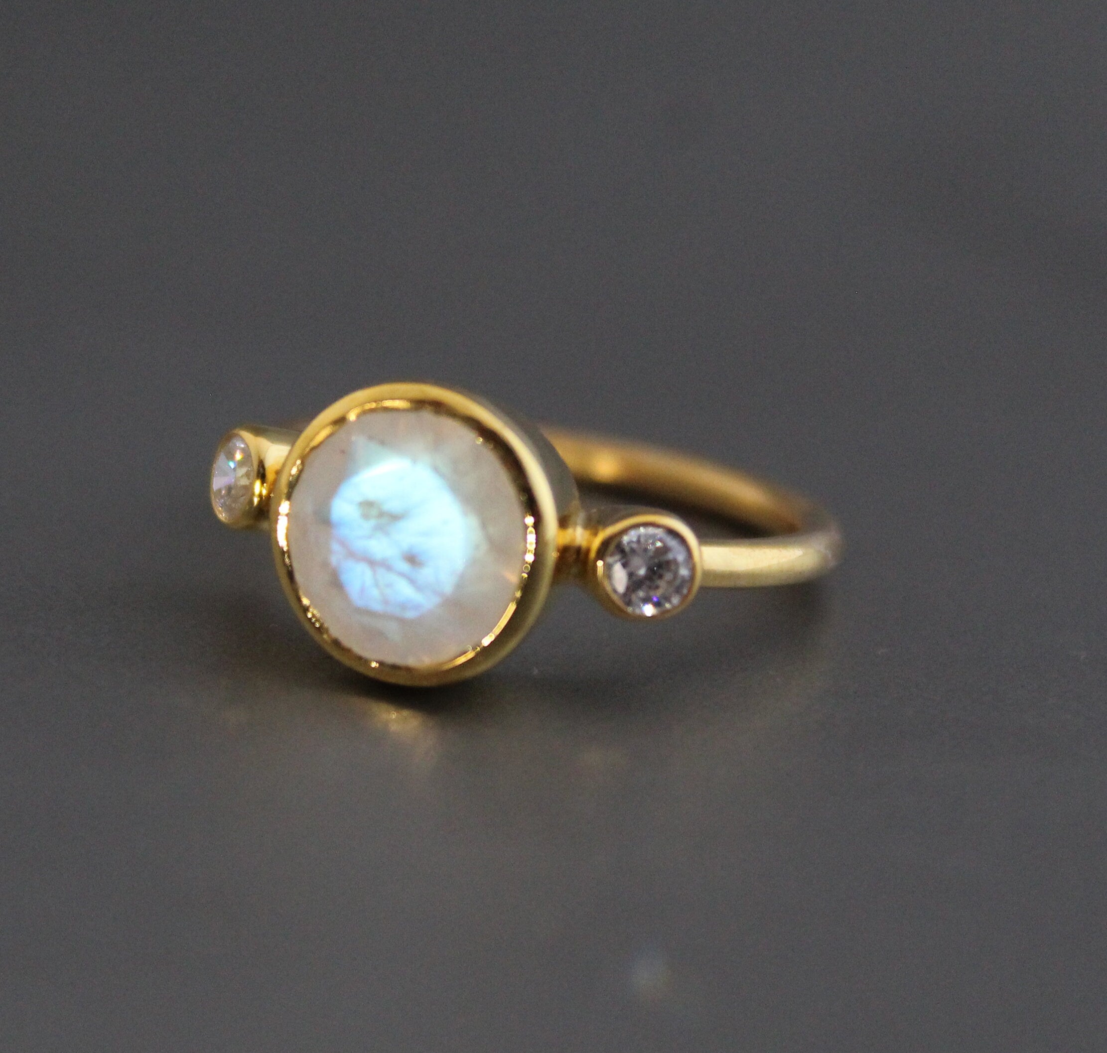 Rainbow Moonstone Ring, moonstonering, Cut Moonstone Ring, Handmade Gemstone Ring, June Birthstone