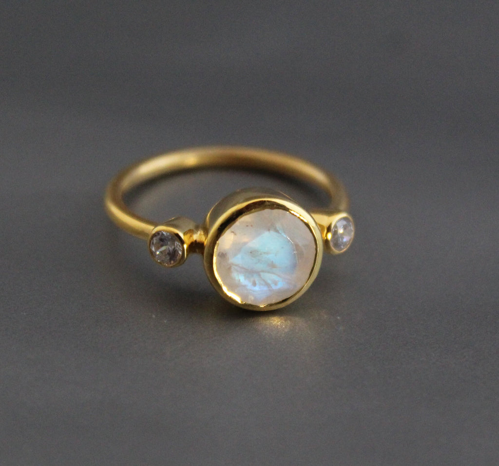 Rainbow Moonstone Ring, moonstonering, Cut Moonstone Ring, Handmade Gemstone Ring, June Birthstone