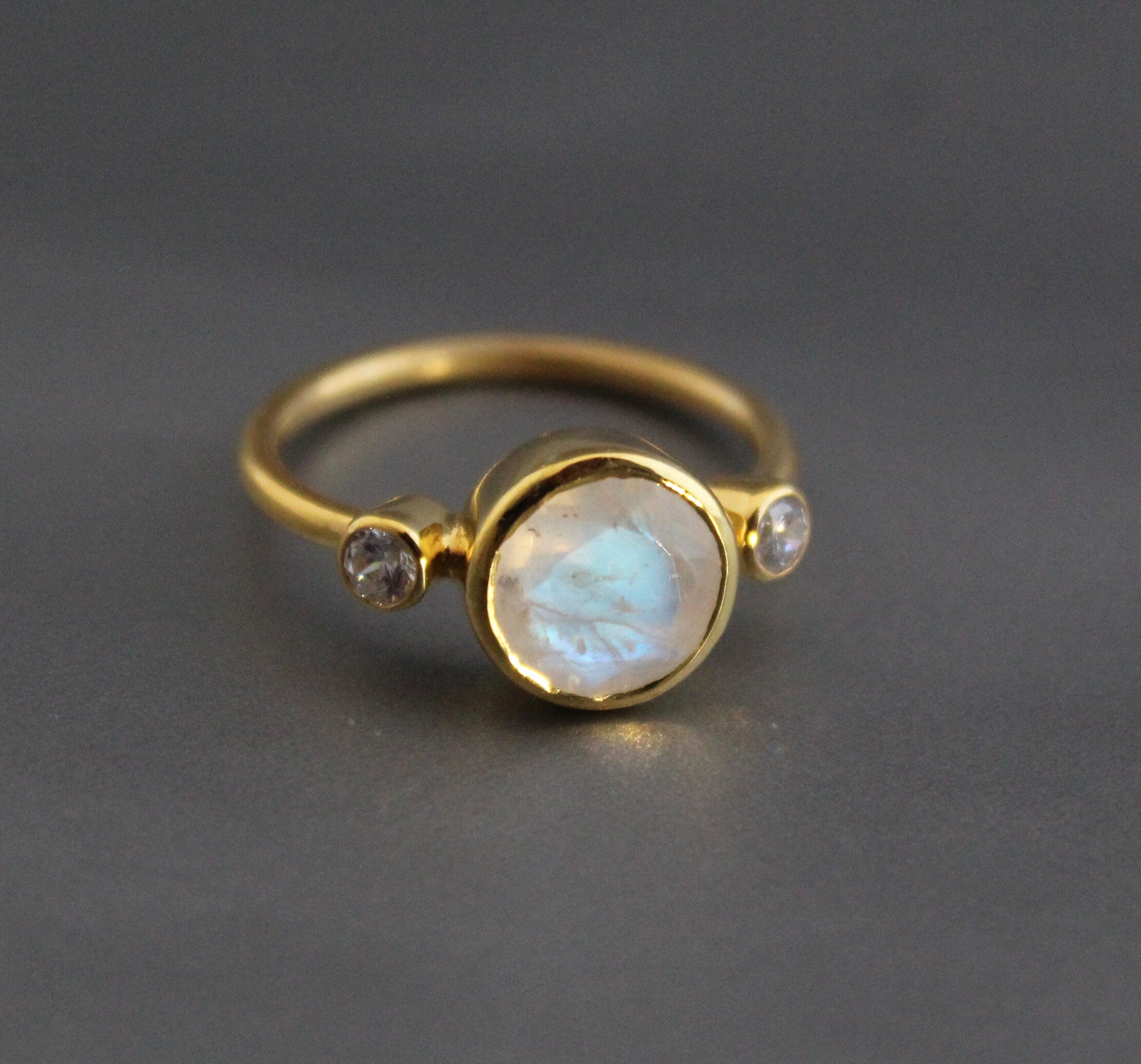 Rainbow Moonstone Ring, moonstonering, Cut Moonstone Ring, Handmade Gemstone Ring, June Birthstone