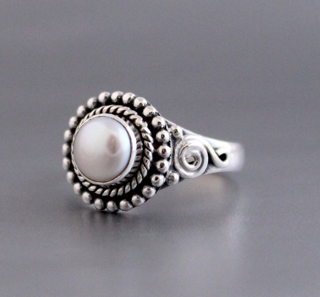 Natural Pearl Ring, Minimalist Ring, Gemstone ring, June Birthstone Jewelry, 925 Dainty Silver Ring
