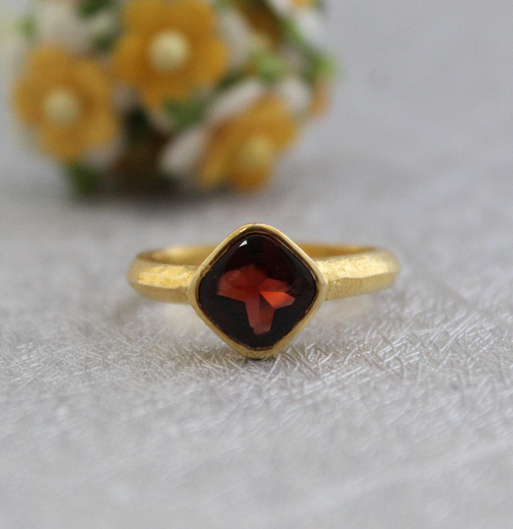 Garnet Signet Ring, 18K Gold Plated, January Birthstone, Passion Stone, Birthday Gift, Cushion Garnet Ring