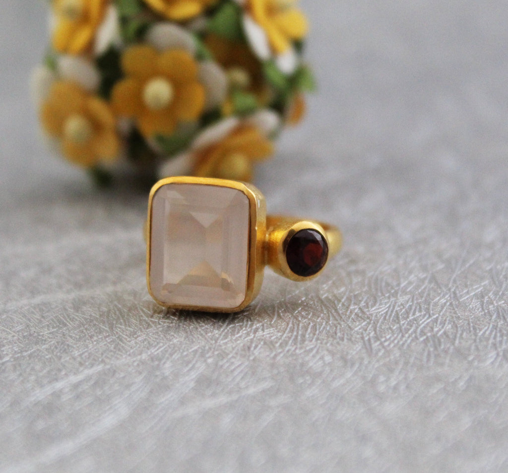 Rose Quartz Ring, Gift for Mom, Personalized Gifts, 14K Gold Boho Jewelry, Statement Vintage Style Ring, Unique Bridal or Engagement Rings