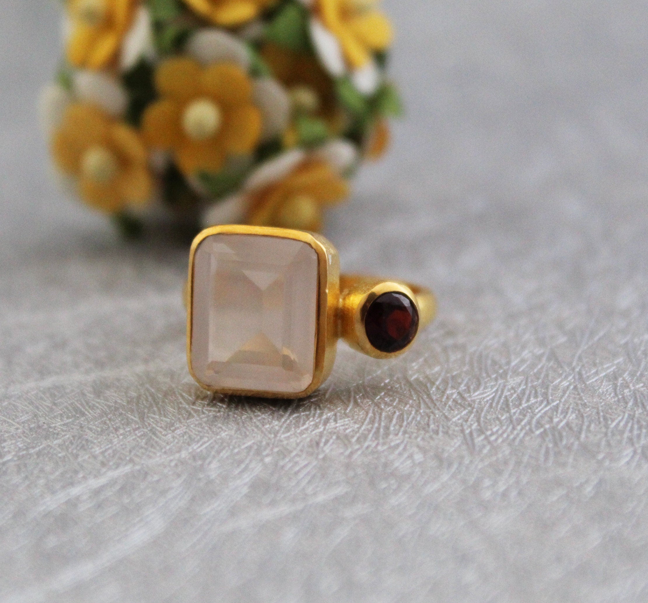 Rose Quartz Ring, Gift for Mom, Personalized Gifts, 14K Gold Boho Jewelry, Statement Vintage Style Ring, Unique Bridal or Engagement Rings