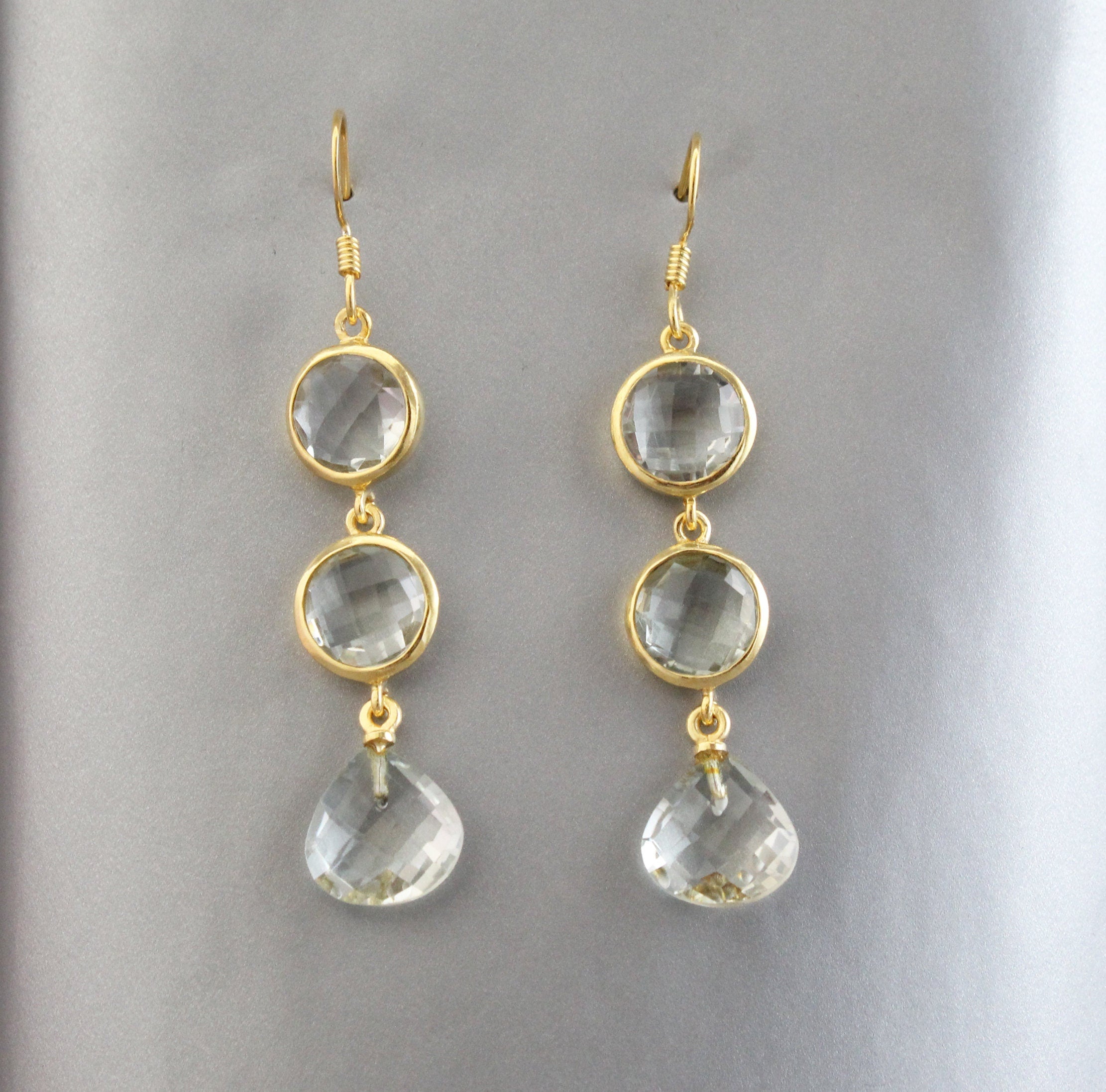 Clear crystal earrings, April Birthstone, Gemstone earring, Handmade, Natural, gift for girlfriend, birthday gift, birthstone earrings