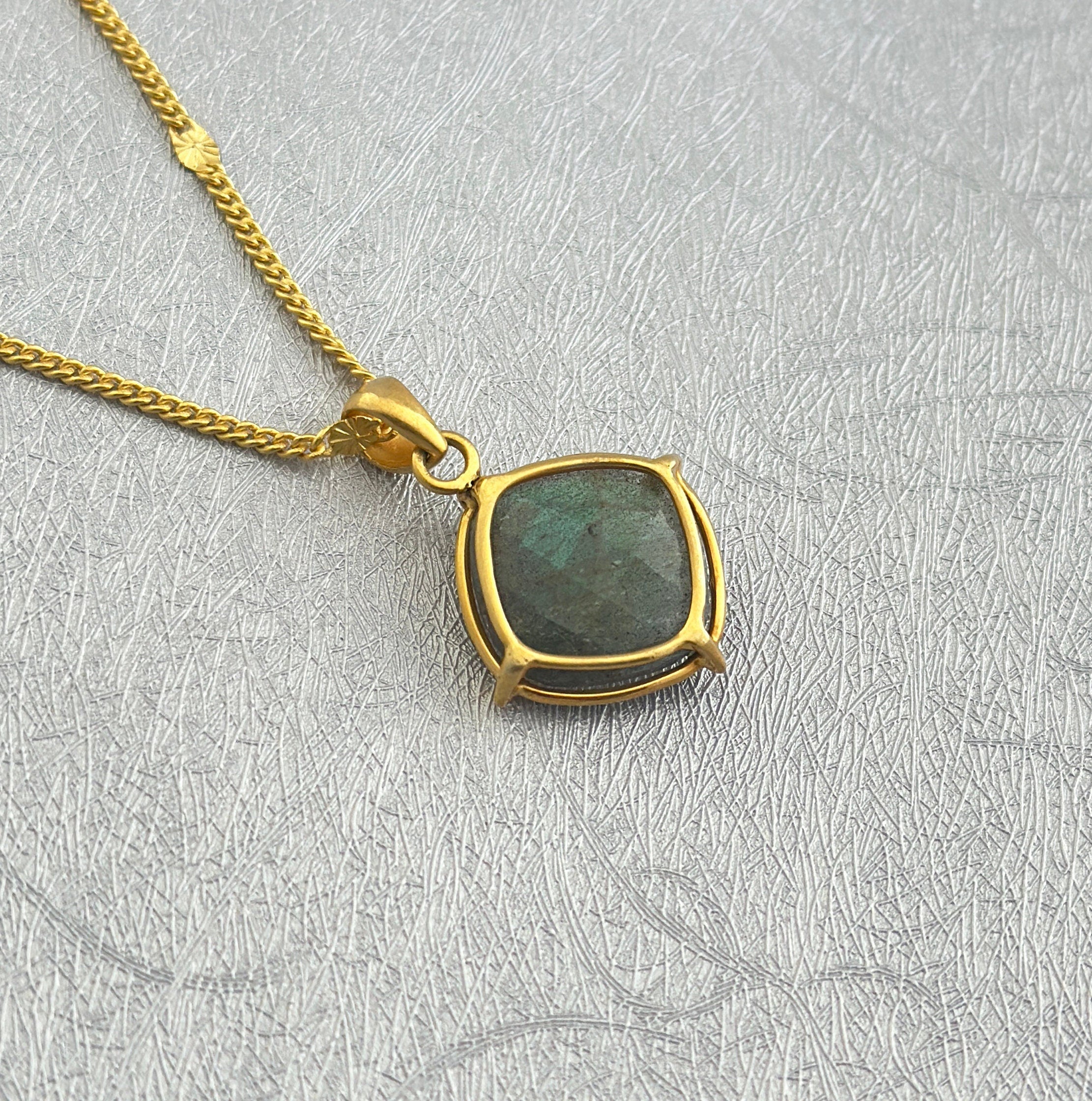 Handmade Labradorite Pendant Necklace: 14k Gold Filled Sterling Silver