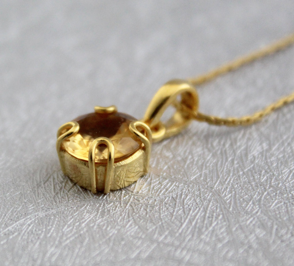 Citrine Necklace, Round November Birthstone, Dainty citrine necklace, Elegante citrine pendant, Gold citrine jewelry, Mother gift