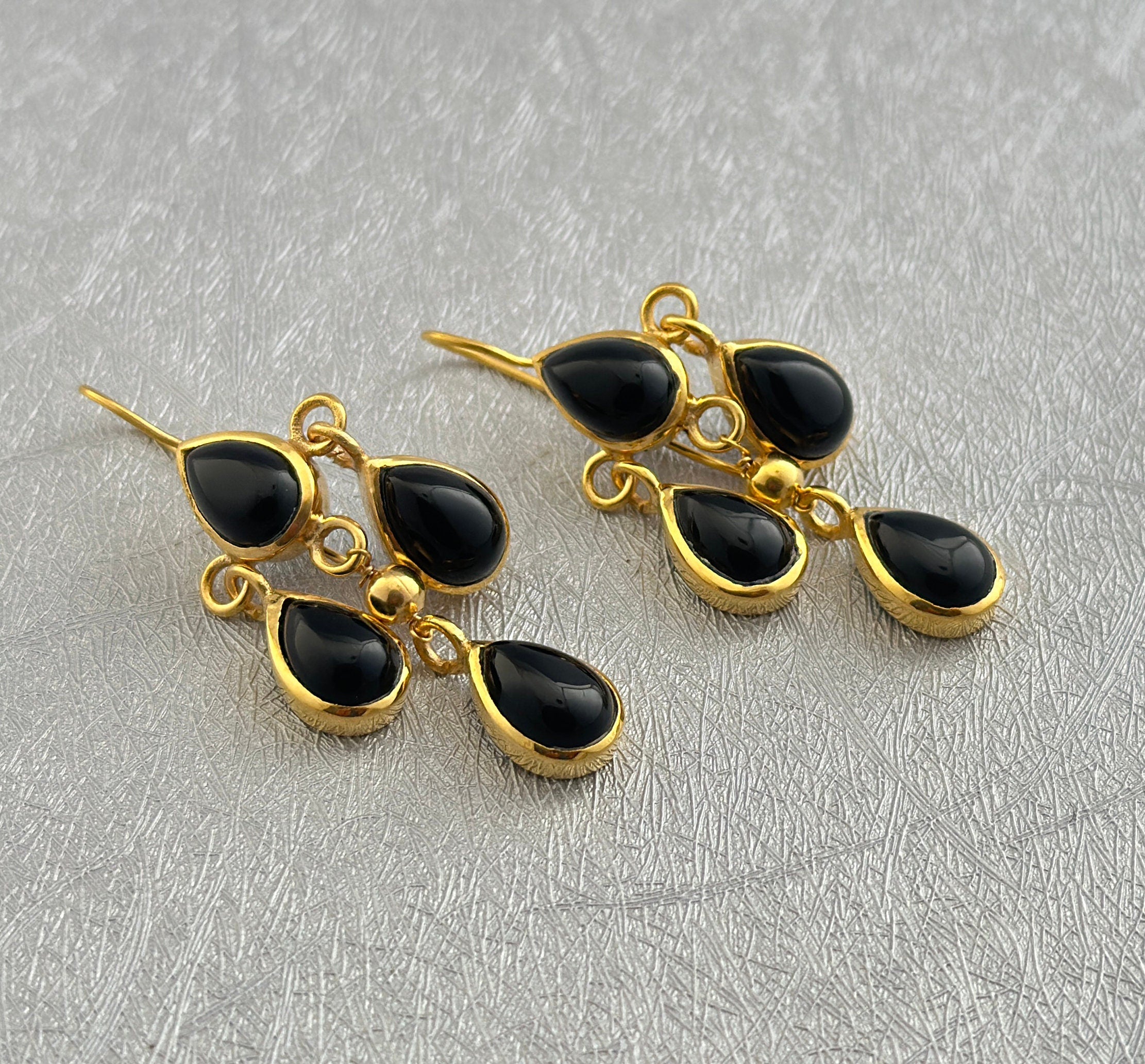 Black Onyx earrings, Long Dangle Earrings, Dainty Gold Earrings, Black Gemstone Earrings, Handmade Jewelry, Gift for Mom, Bridesmaid Gifts