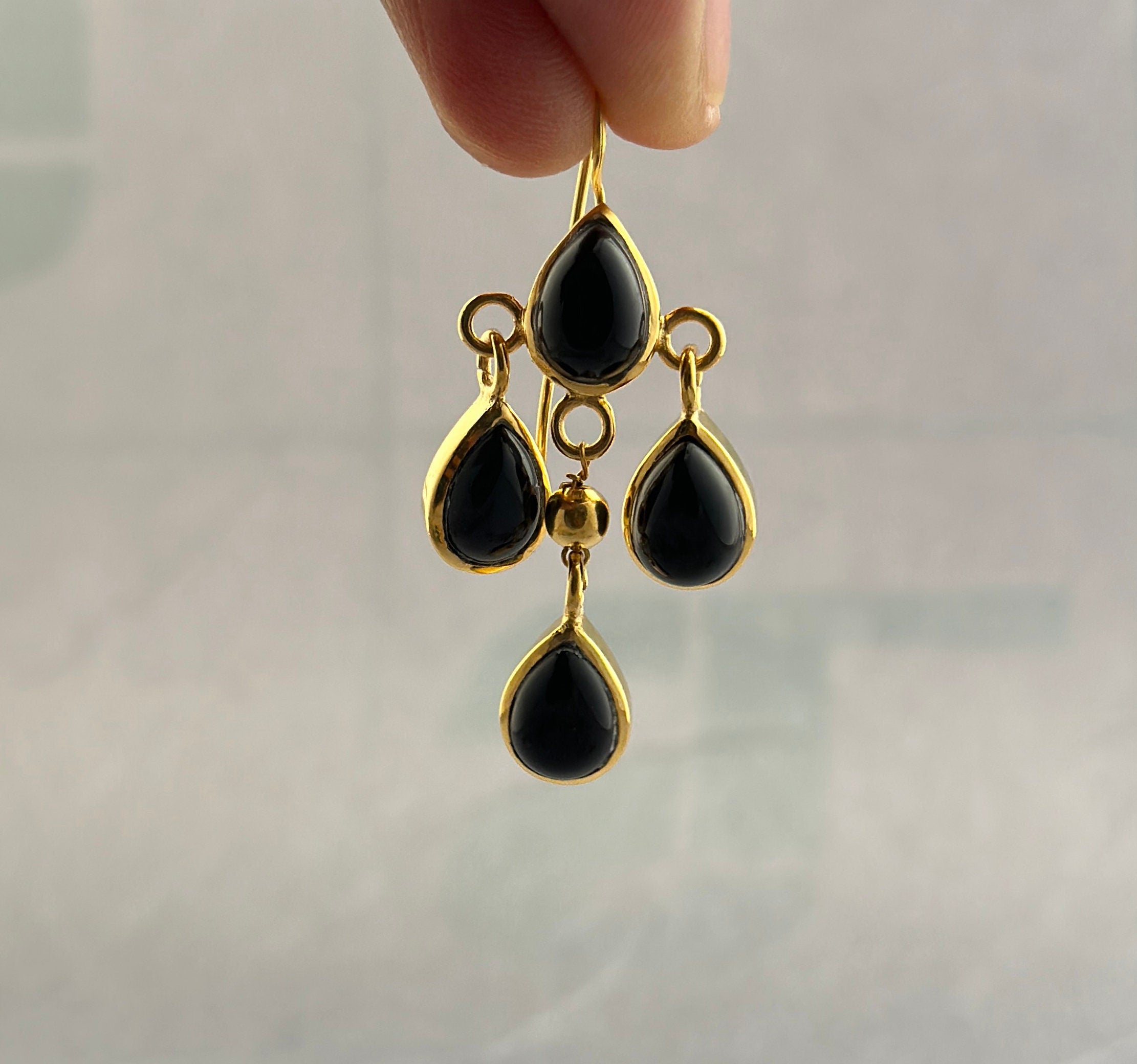 Black Onyx earrings, Long Dangle Earrings, Dainty Gold Earrings, Black Gemstone Earrings, Handmade Jewelry, Gift for Mom, Bridesmaid Gifts
