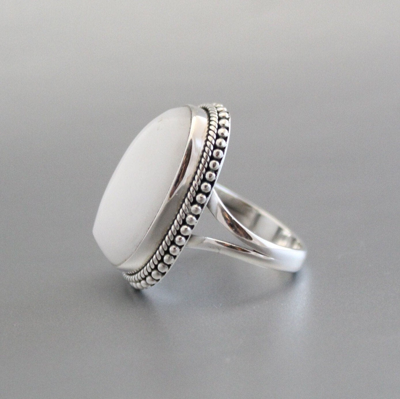 Handmade Sterling Silver White Agate Ring, Boho Gemstone Ring, Personalized Birthstone Jewelry, Birthday & Anniversary Gift for Her
