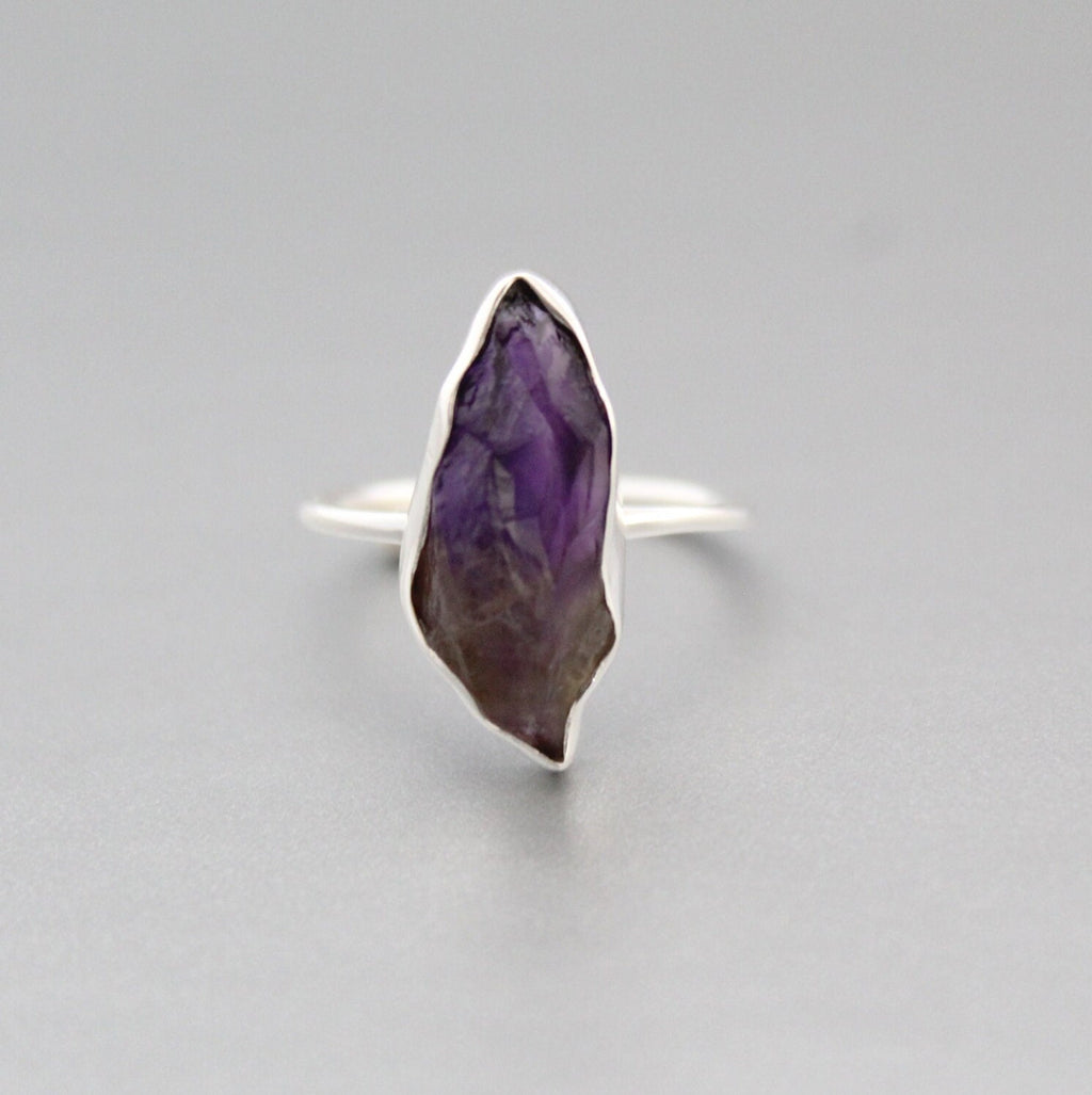 Raw Amethyst Ring, Sterling Silver 925 Ring, Raw Purple crystal, Minimalist Promise, Handmade Dainty Gemstone