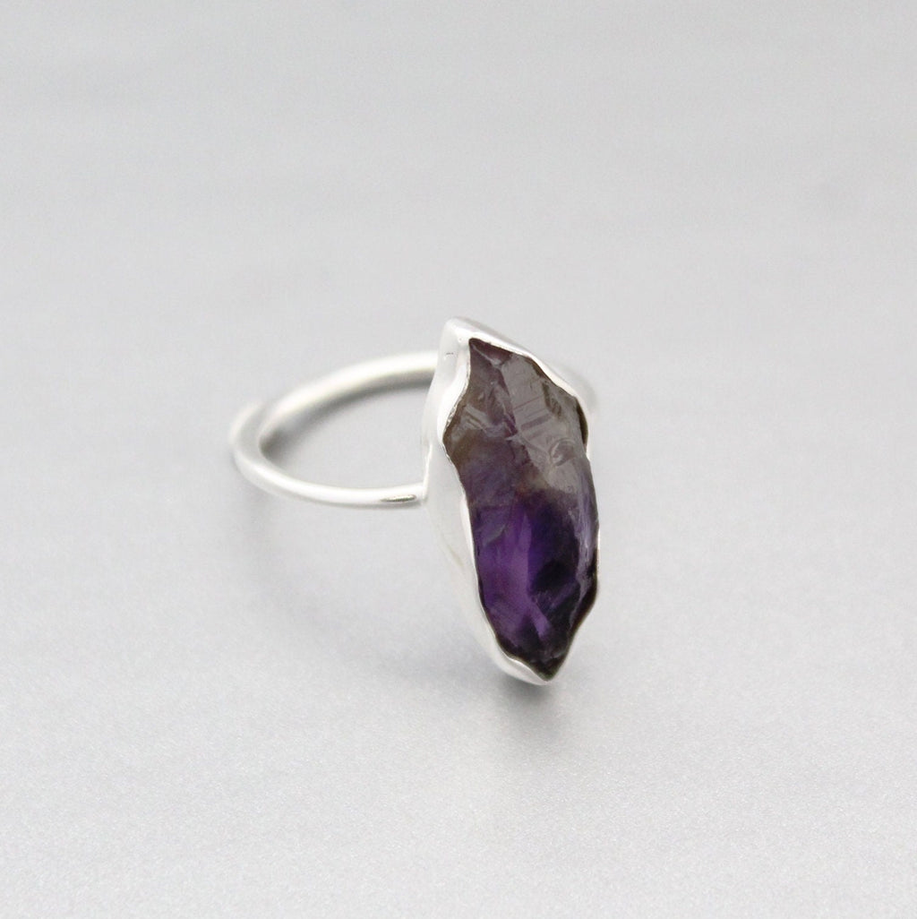 Raw Amethyst Ring, Sterling Silver 925 Ring, Raw Purple crystal, Minimalist Promise, Handmade Dainty Gemstone