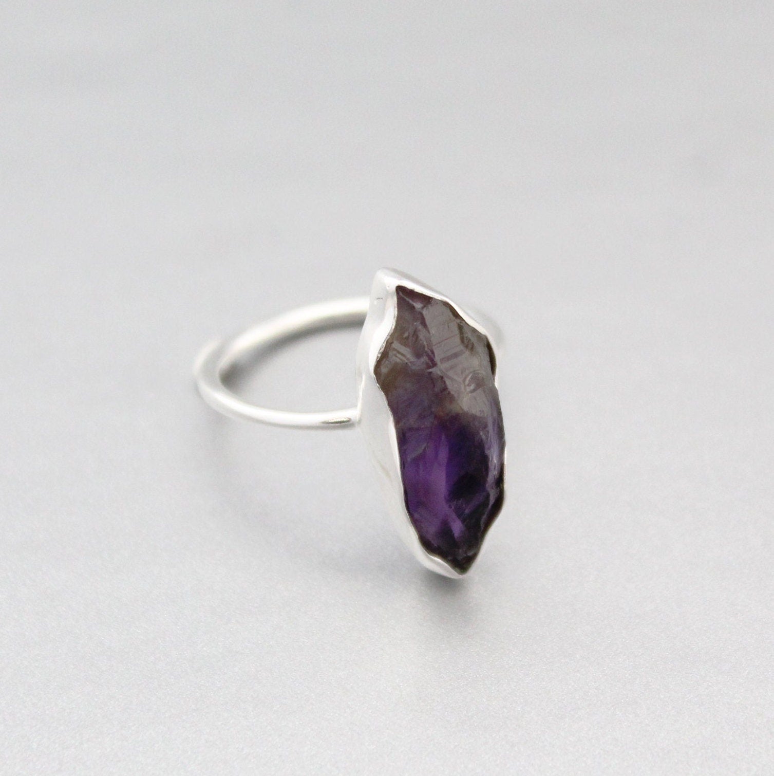 Raw Amethyst Ring, Sterling Silver 925 Ring, Raw Purple crystal, Minimalist Promise, Handmade Dainty Gemstone