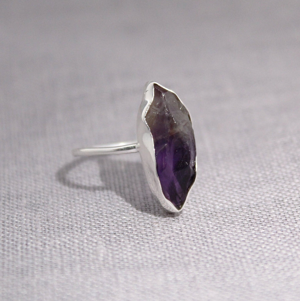 Raw Amethyst Ring, Sterling Silver 925 Ring, Raw Purple crystal, Minimalist Promise, Handmade Dainty Gemstone