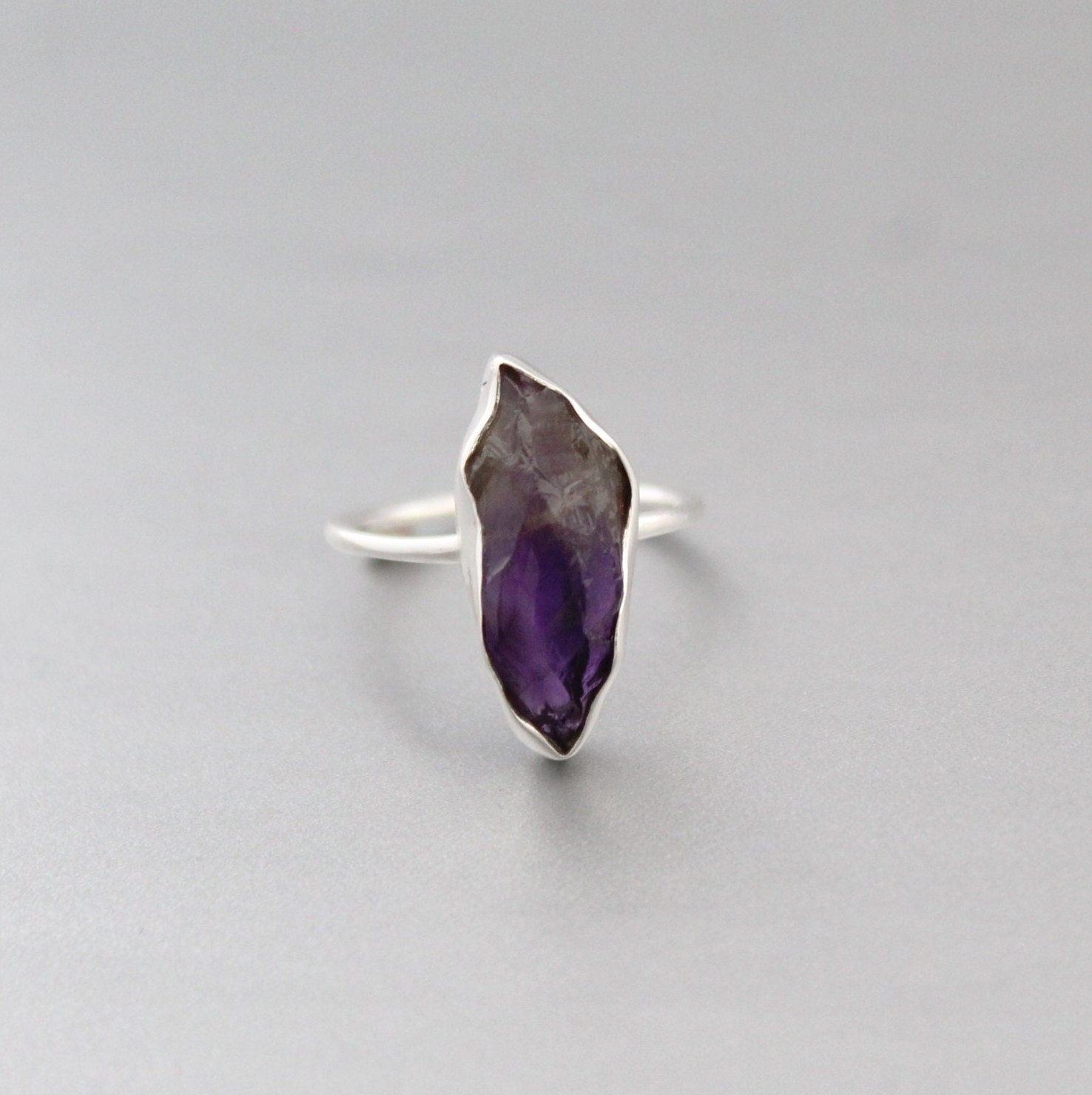Raw Amethyst Ring, Sterling Silver 925 Ring, Raw Purple crystal, Minimalist Promise, Handmade Dainty Gemstone