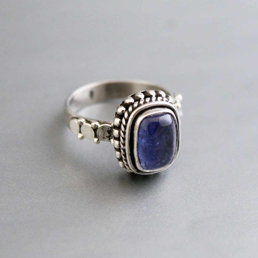 Tanzanite Ring, December Birthstone, Boho Gemstone Ring, Anniversary Gift for Her, Vintage Sterling Silver, Gift for Mom