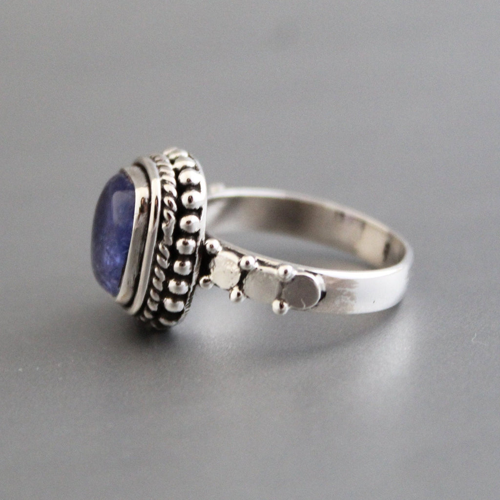 Tanzanite Ring, December Birthstone, Boho Gemstone Ring, Anniversary Gift for Her, Vintage Sterling Silver, Gift for Mom