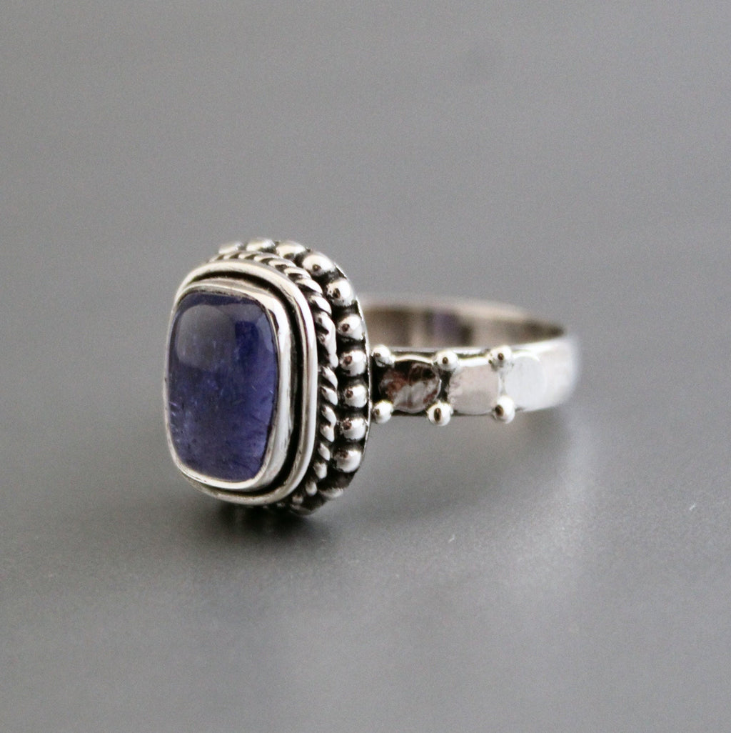 Tanzanite Ring, December Birthstone, Boho Gemstone Ring, Anniversary Gift for Her, Vintage Sterling Silver, Gift for Mom