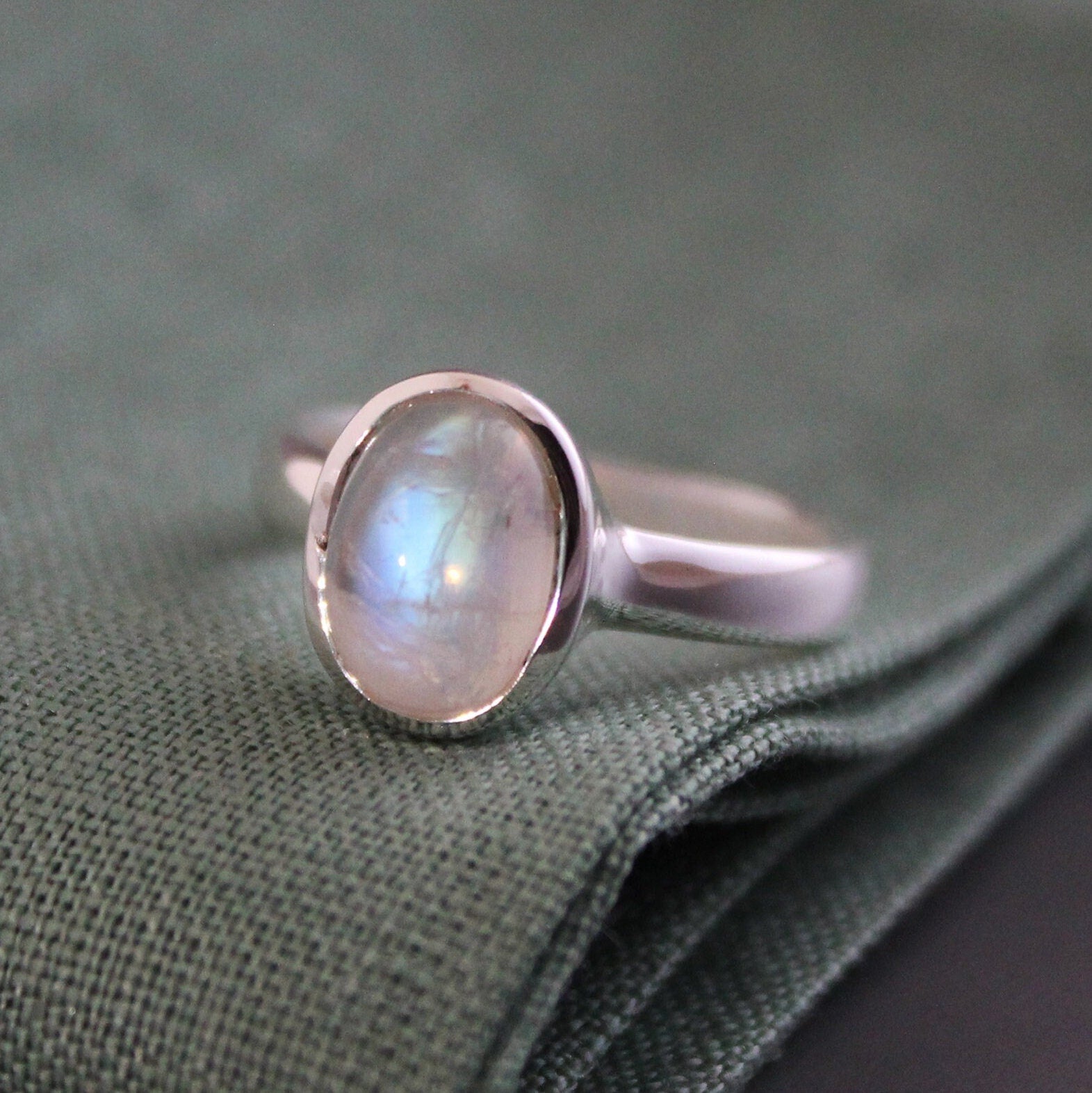 Rainbow Moonstone Ring, moonstonering, Handmade Sterling Silver June Birthstone, Unique Jewelry, Gemstone Jewelry, Gift for Mom