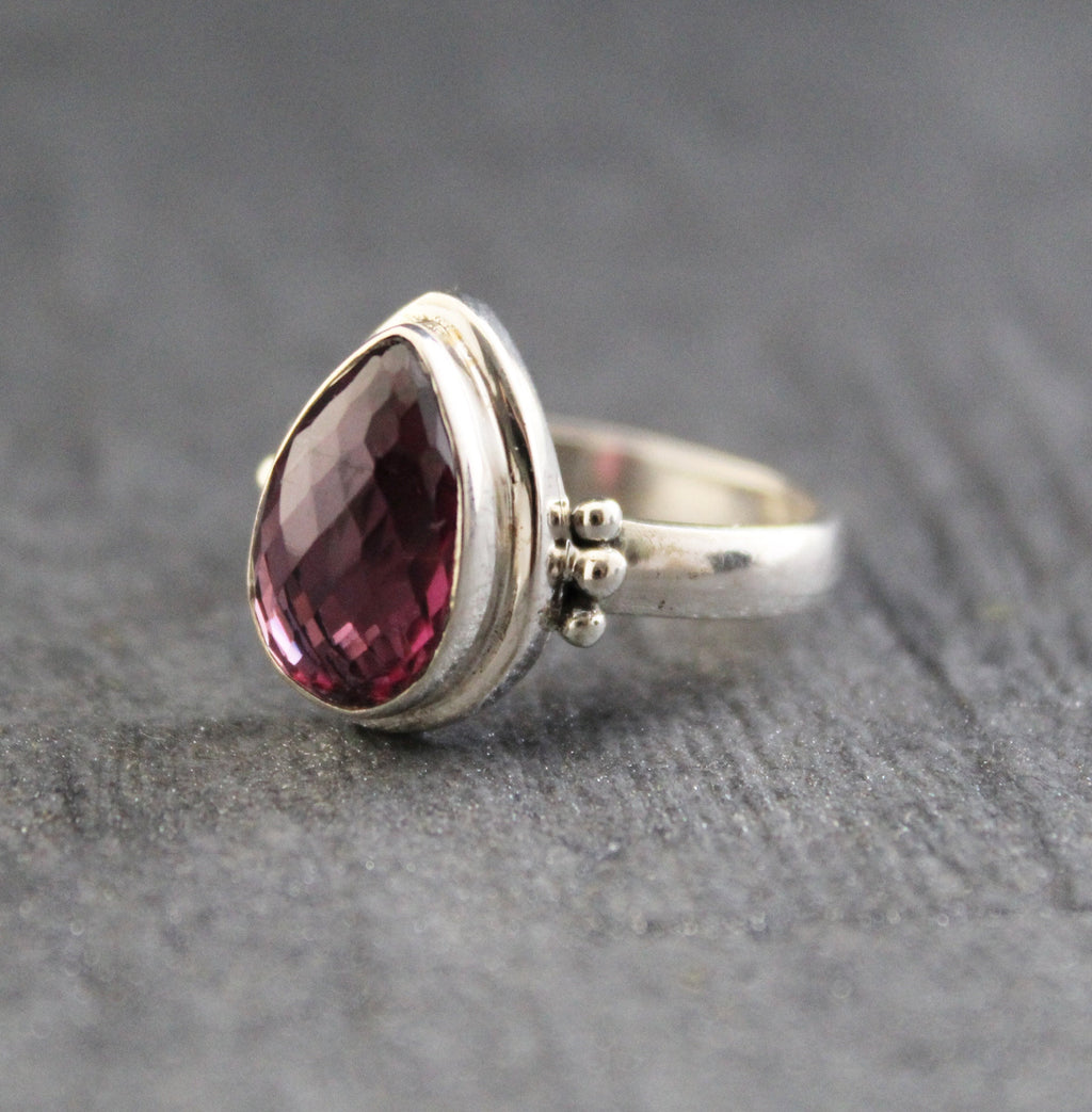Natural Garnet Sterling Silver Ring, January Birthstone, Handmade Jewelry, Teardrop Gemstone, Vintage Gift for Her, Unique Silver Ring