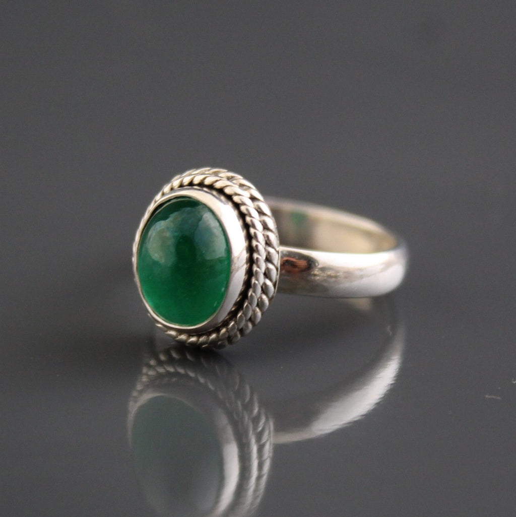 Emerald Ring, 925 Sterling Silver Rings, May Birthstone Jewelry, Handmade Vintage Jewelry, Birthstone Ring, Dainty Ring, Stacking Ring