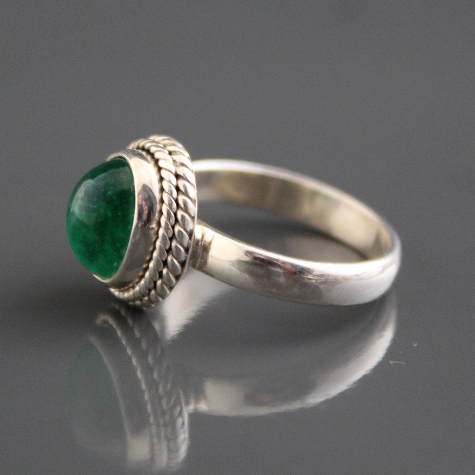 Emerald Ring, 925 Sterling Silver Rings, May Birthstone Jewelry, Handmade Vintage Jewelry, Birthstone Ring, Dainty Ring, Stacking Ring