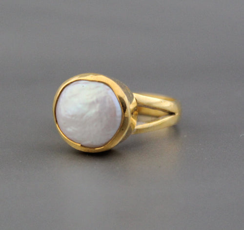 18K Gold Pearl Ring, Statement Ring, Freshwater Pearl Ring, Gift for her, Unique Birthstone Ring For Women