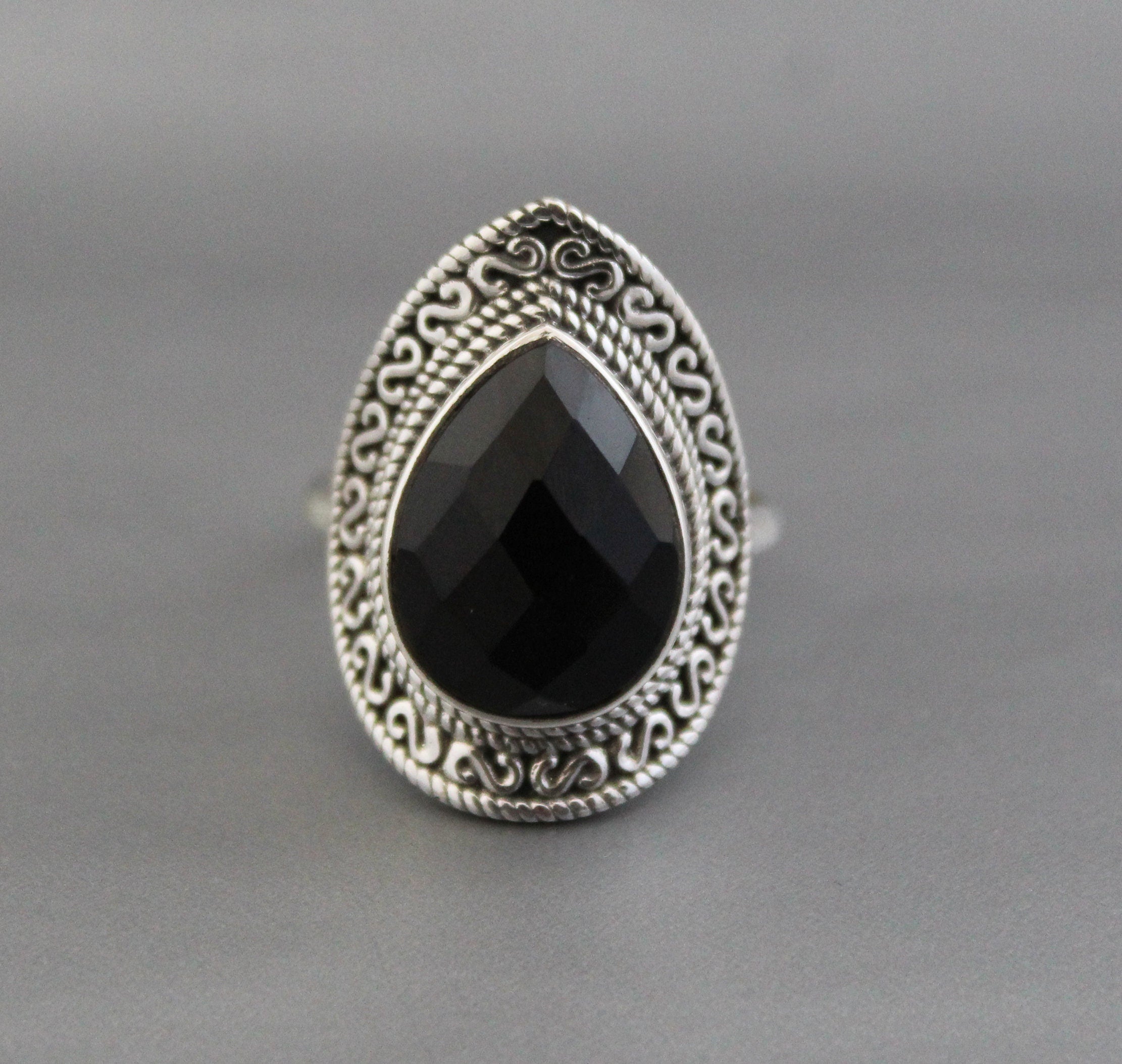 Black Onyx Ring, Sterling Silver Statement Ring, Boho Vintage Jewelry, Handmade Bold Gemstone Ring, Gift for Her, Gothic Jewelry
