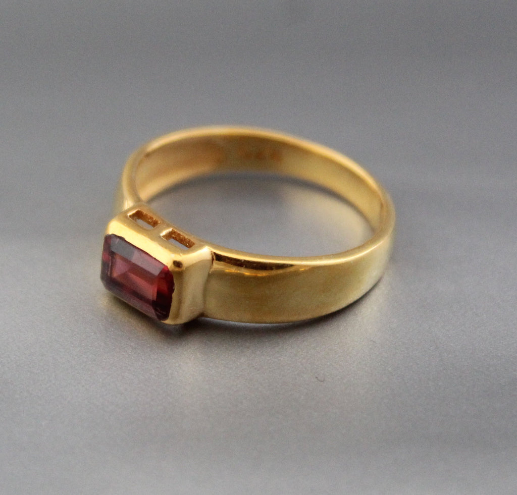 Handmade Garnet Ring, 18k Gold Plated, January Birthstone Jewelry, Genuine Red Garnet Signet Ring 925 Sterling Silver