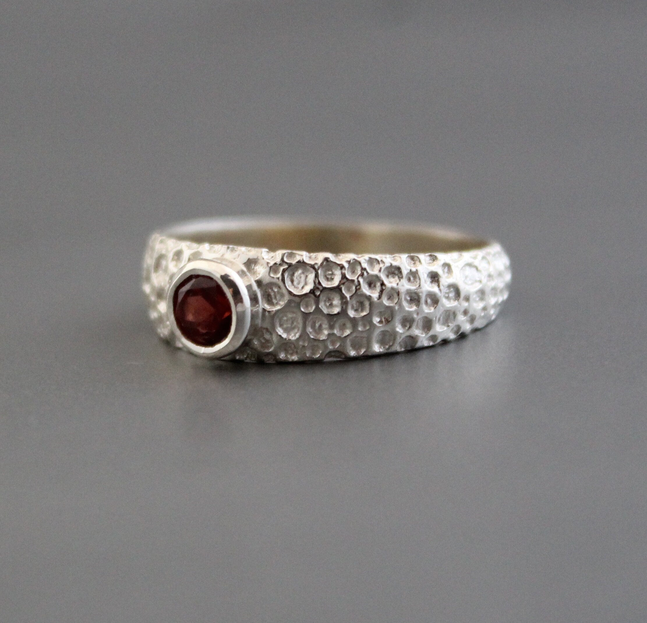 Natural Garnet Ring, January Birthstone, Gemstone Ring, 925 Sterling Silver Red Gemstone Engagement Ring, Dainty Ring