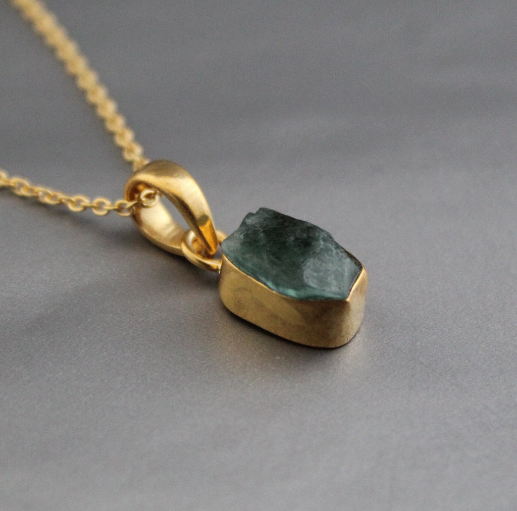 Raw Tourmaline Necklace, Crystal Necklace, Statement Necklace, Green Necklace, October Birthstone Jewelry, Healing Necklace, Layering