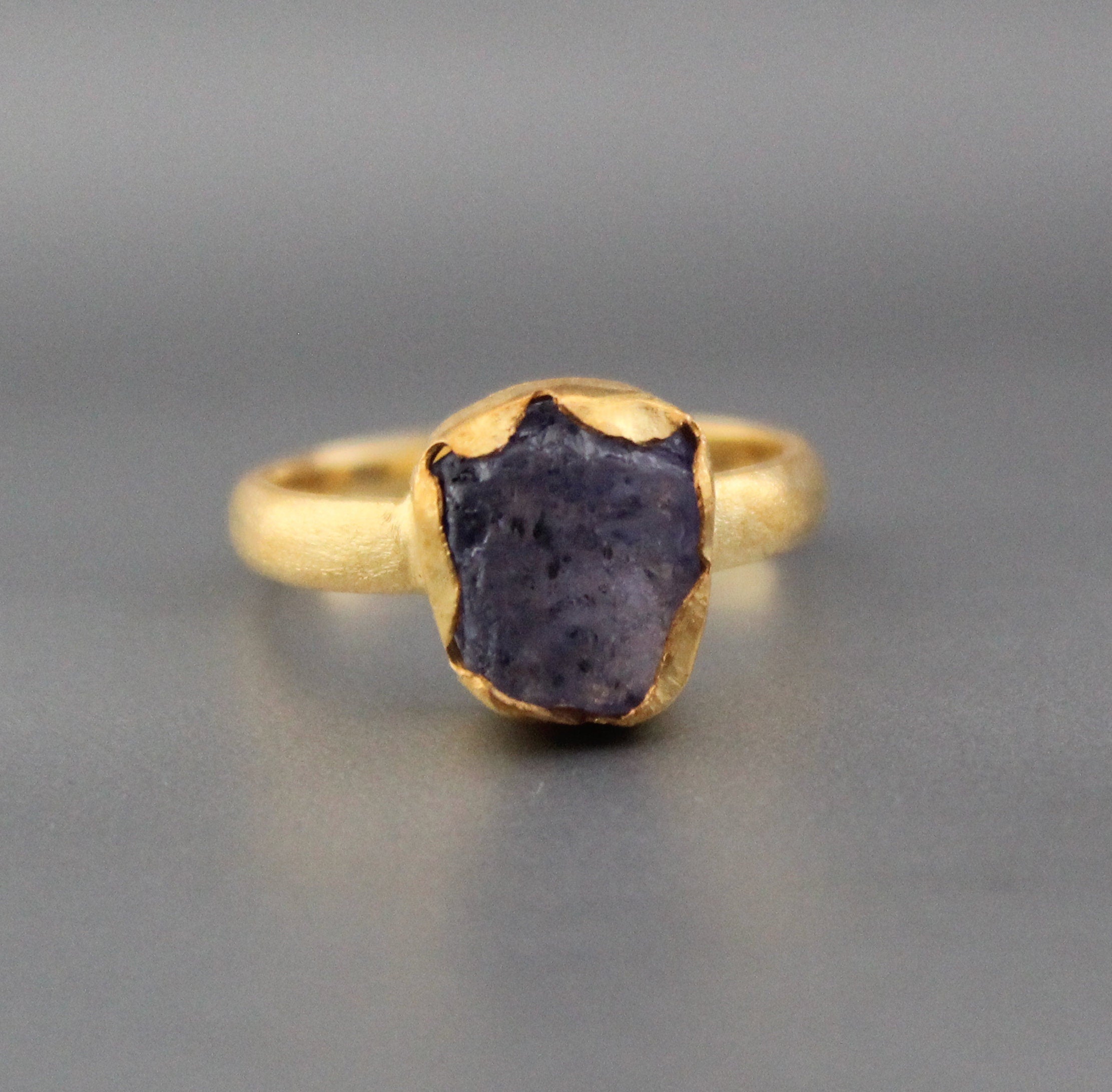 Raw Tanzanite Ring, Raw Stone, Rings for Women, Gift For Her, Raw Crystal Ring, Minimalist Ring, Handmade Jewelry, Birthstone Jewelry