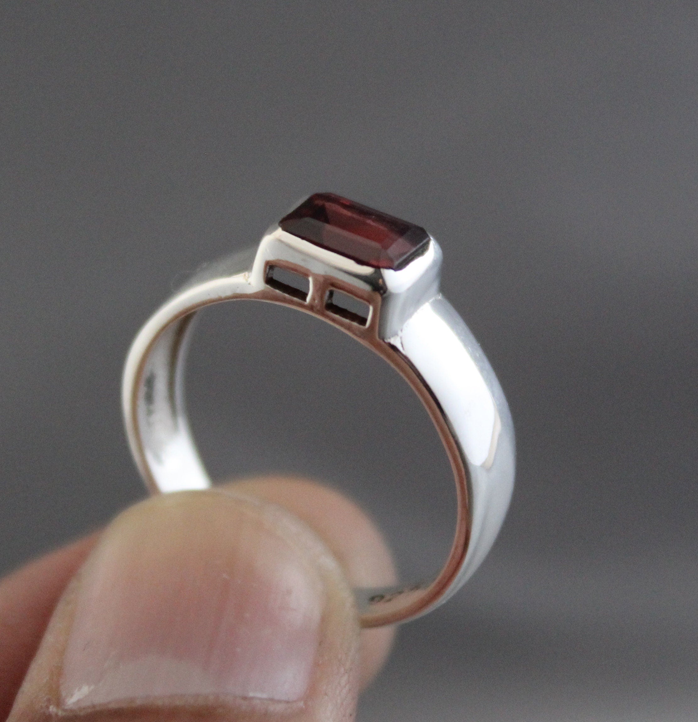 January Birthstone Garnet Ring, 14K Gold, Bridal Jewelry, Passion Stone, Gift For Mom