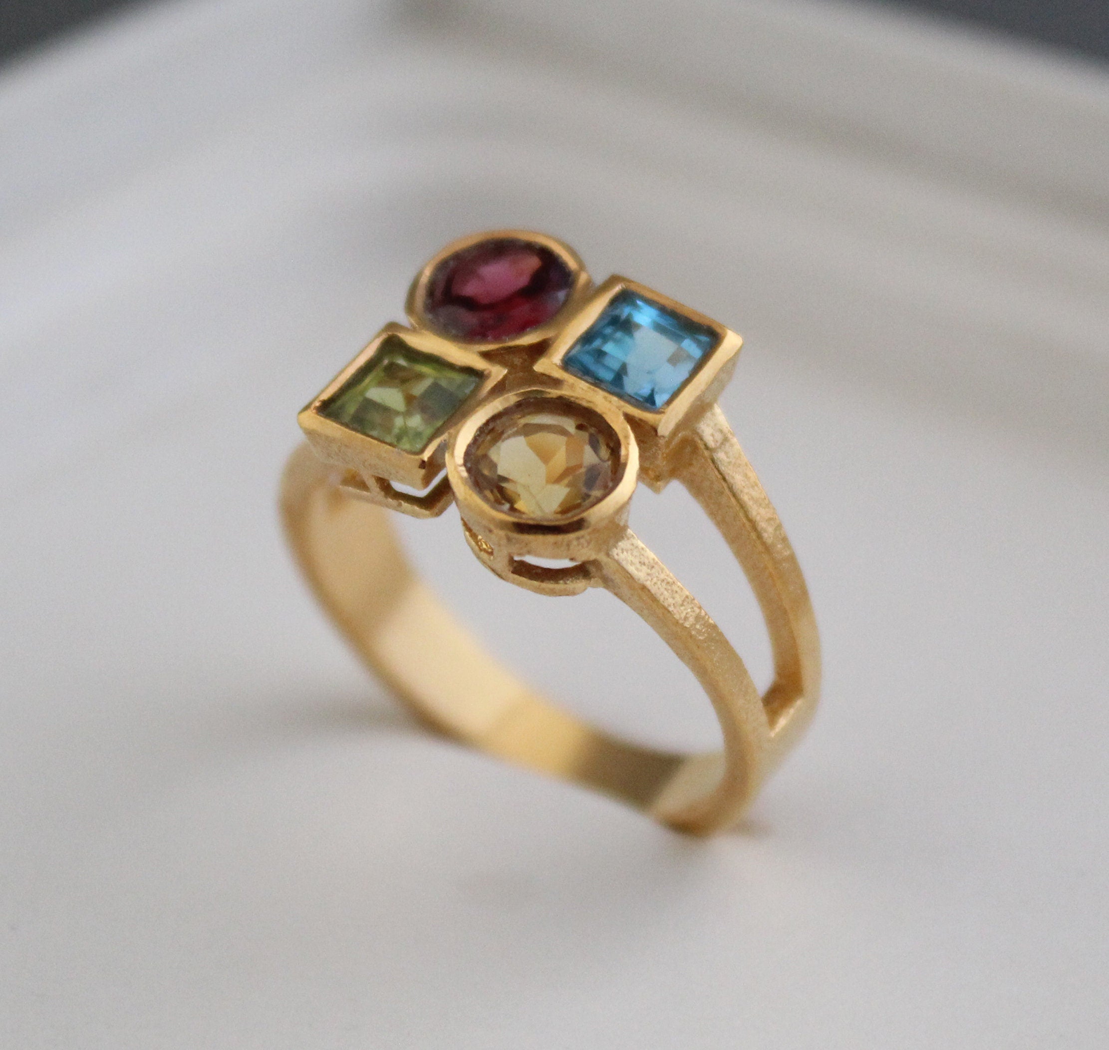 Dainty 18K Gold Multi-Stone Ring, Citrine Garnet Peridot Blue Topaz, Gift for Girlfriend, Gemstone Jewelry Gift for Women