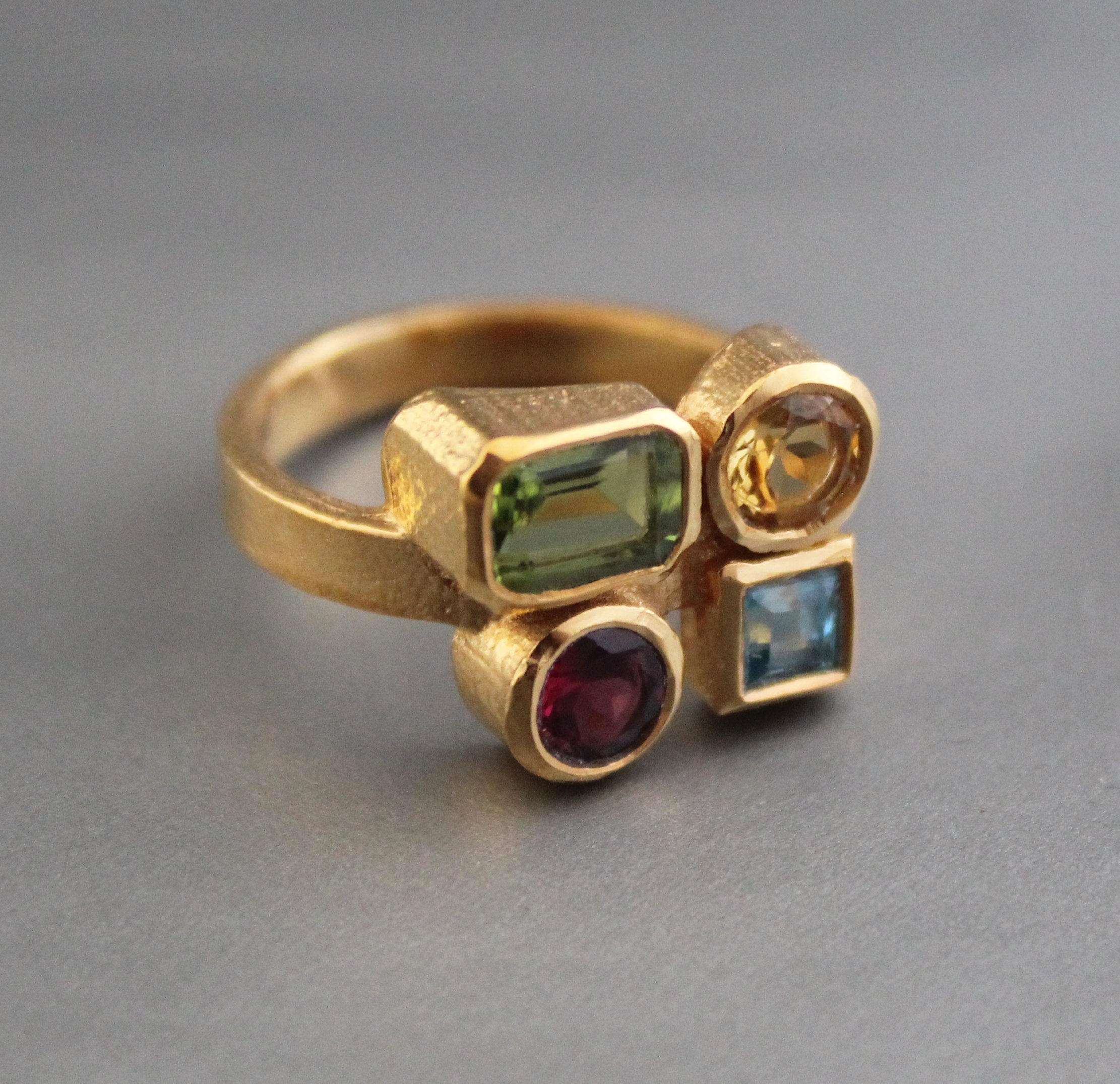 18K Gold Multi Gemstone Ring, Handmade Ring, Personalized Gift, Anniversary gift, Birthday Gift, Garnet, Citrine, Peridot, Topaz Ring