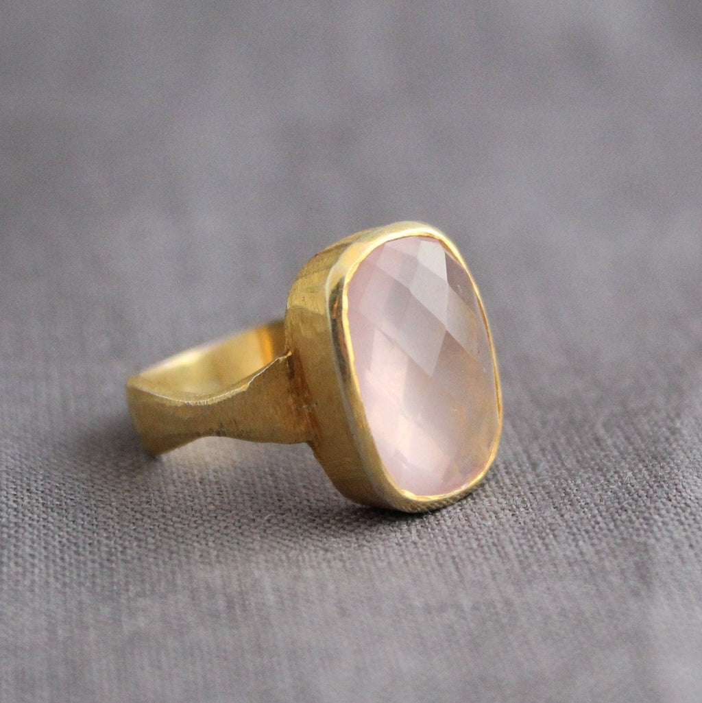 Rose Quartz Ring Gold, pink quartz ring, January Birthstone, unique ring Gift, Quartz Gemstone Ring