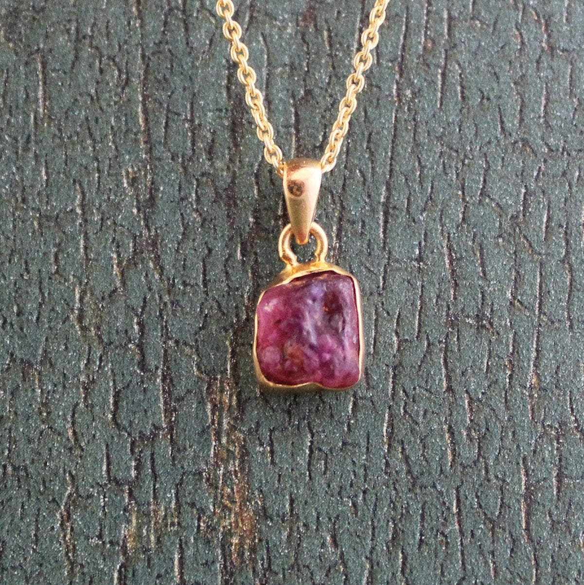 Raw Tourmaline Necklace, Gemstone Necklace, Raw Crystal Necklace, Rough Stone Necklace, Rough tourmaline, Healing Stone, Spiritual Necklace