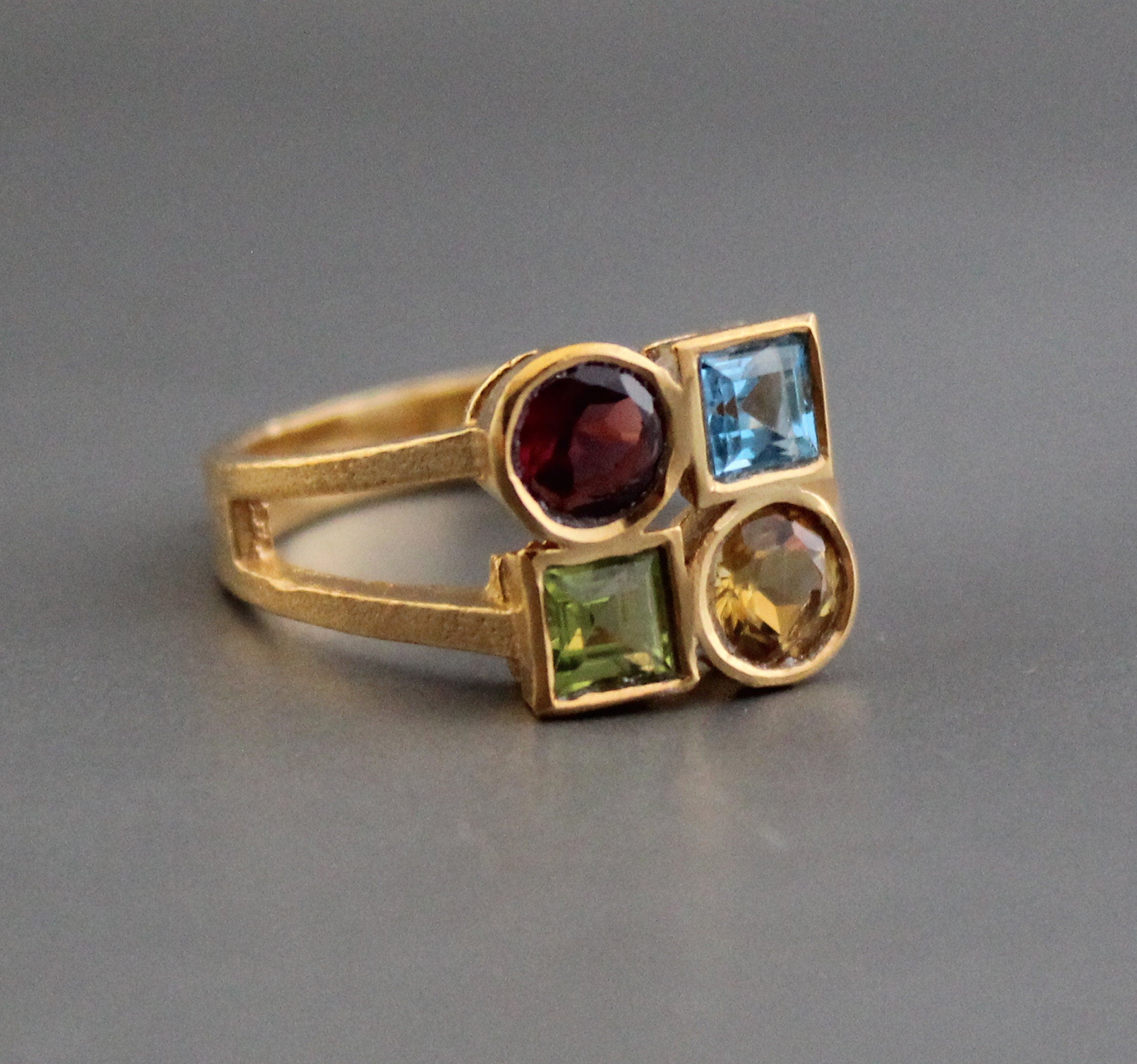 Dainty 18K Gold Multi-Stone Ring, Citrine Garnet Peridot Blue Topaz, Gift for Girlfriend, Gemstone Jewelry Gift for Women