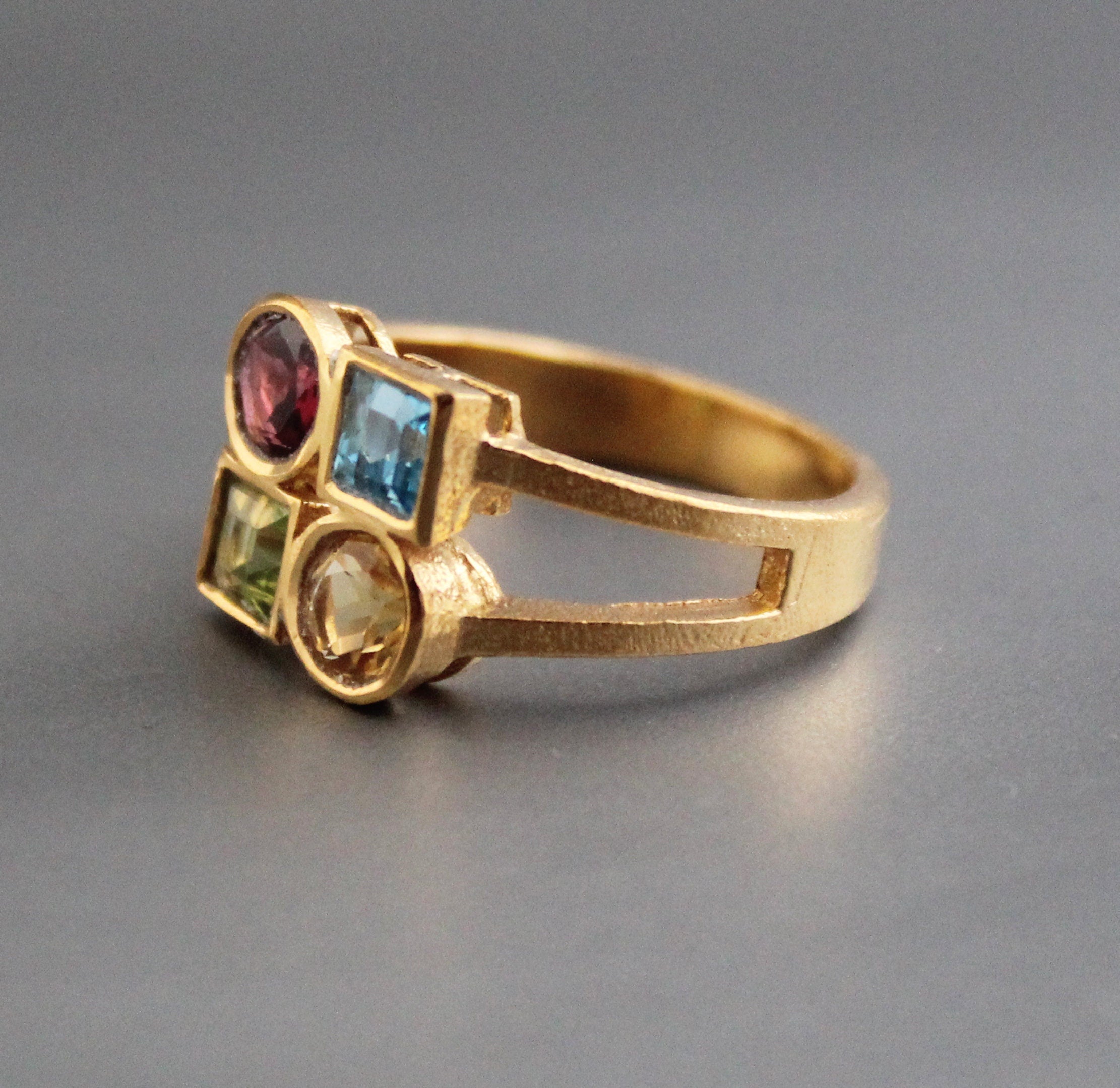 Dainty 18K Gold Multi-Stone Ring, Citrine Garnet Peridot Blue Topaz, Gift for Girlfriend, Gemstone Jewelry Gift for Women