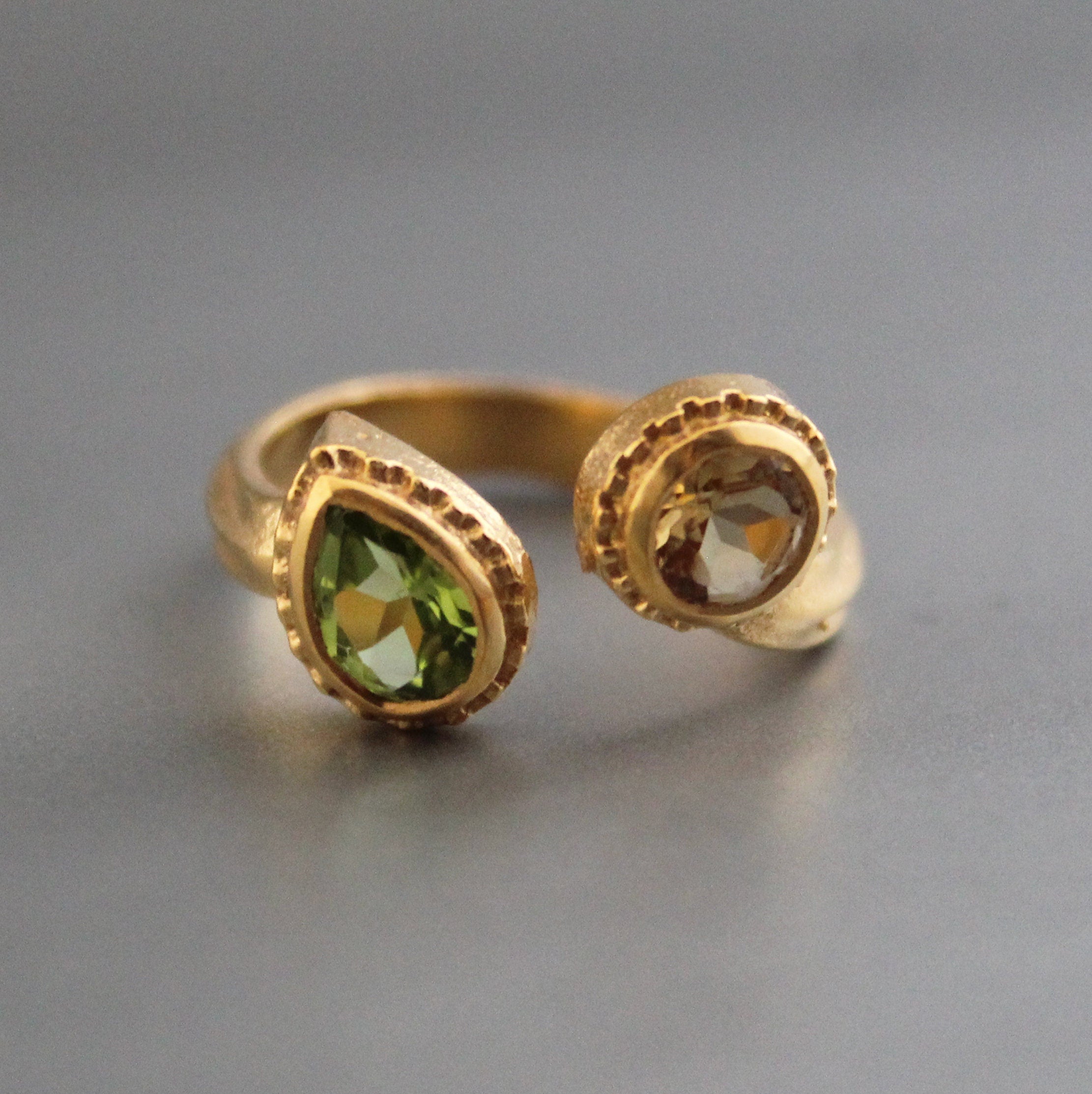 18K Gold Citrine Peridot Ring, Adjustable Gemstone Band, Birthstone ring, Birthday Gifts for her, Multi Stone Ring