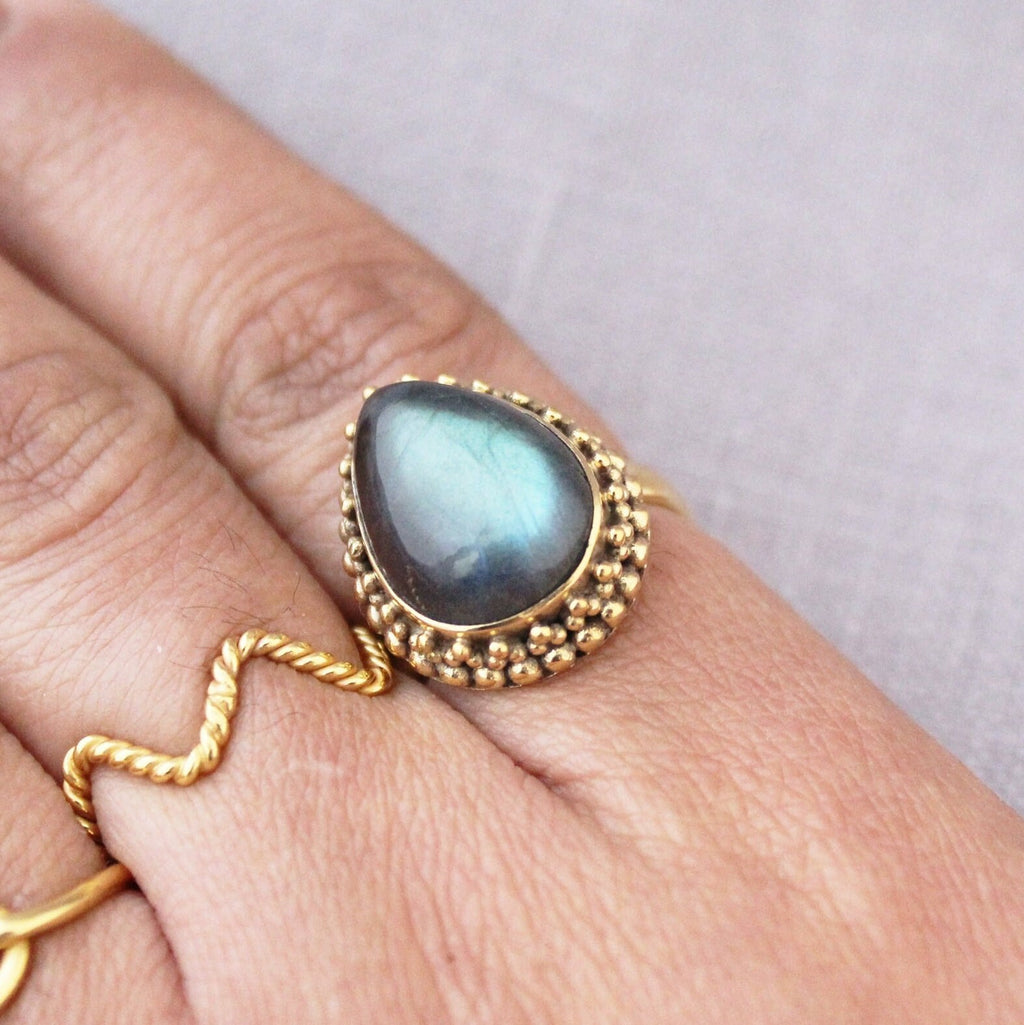 Pear Labradorite Ring: Antique Gold Art Deco Bohemian Jewelry