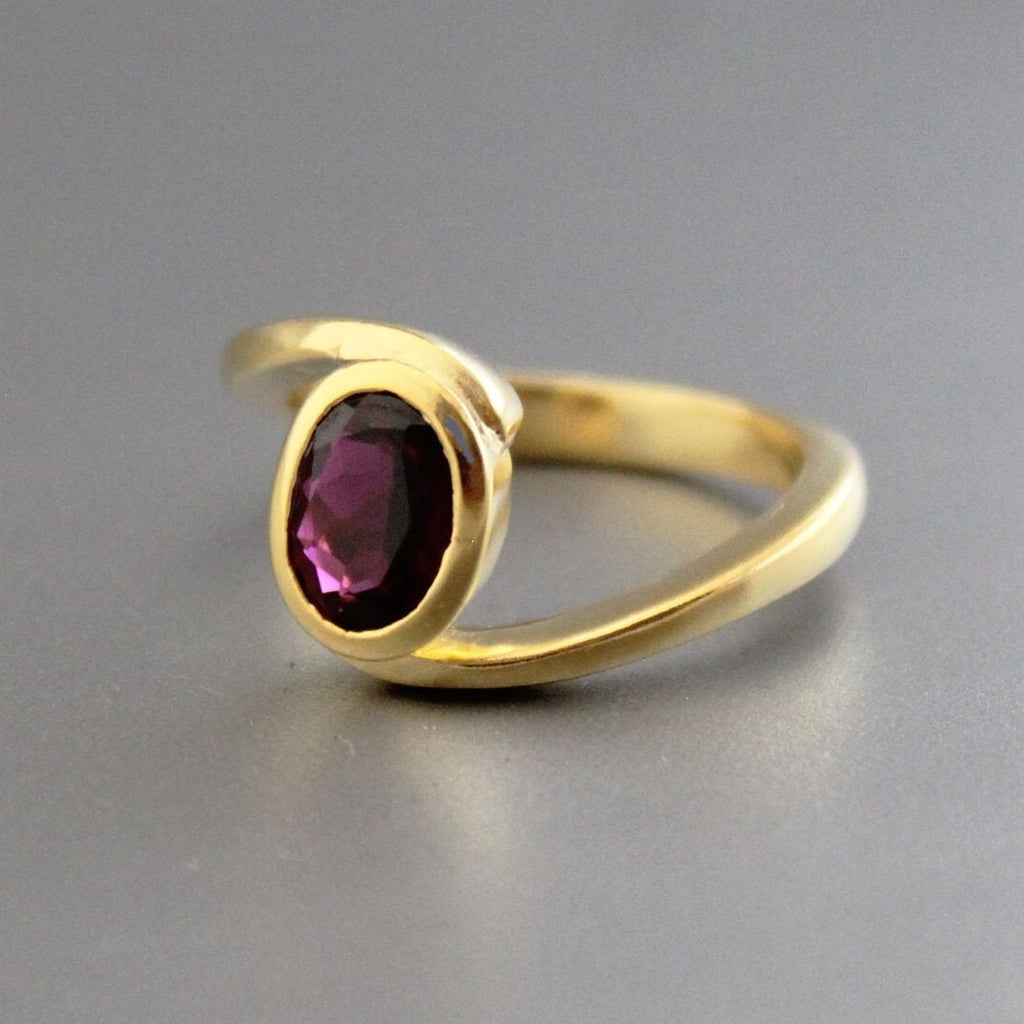 Natural Garnet Ring, Dainty Silver January Birthstone, Gold Filled Ring, Nature Inspire Ring, Gift For Her