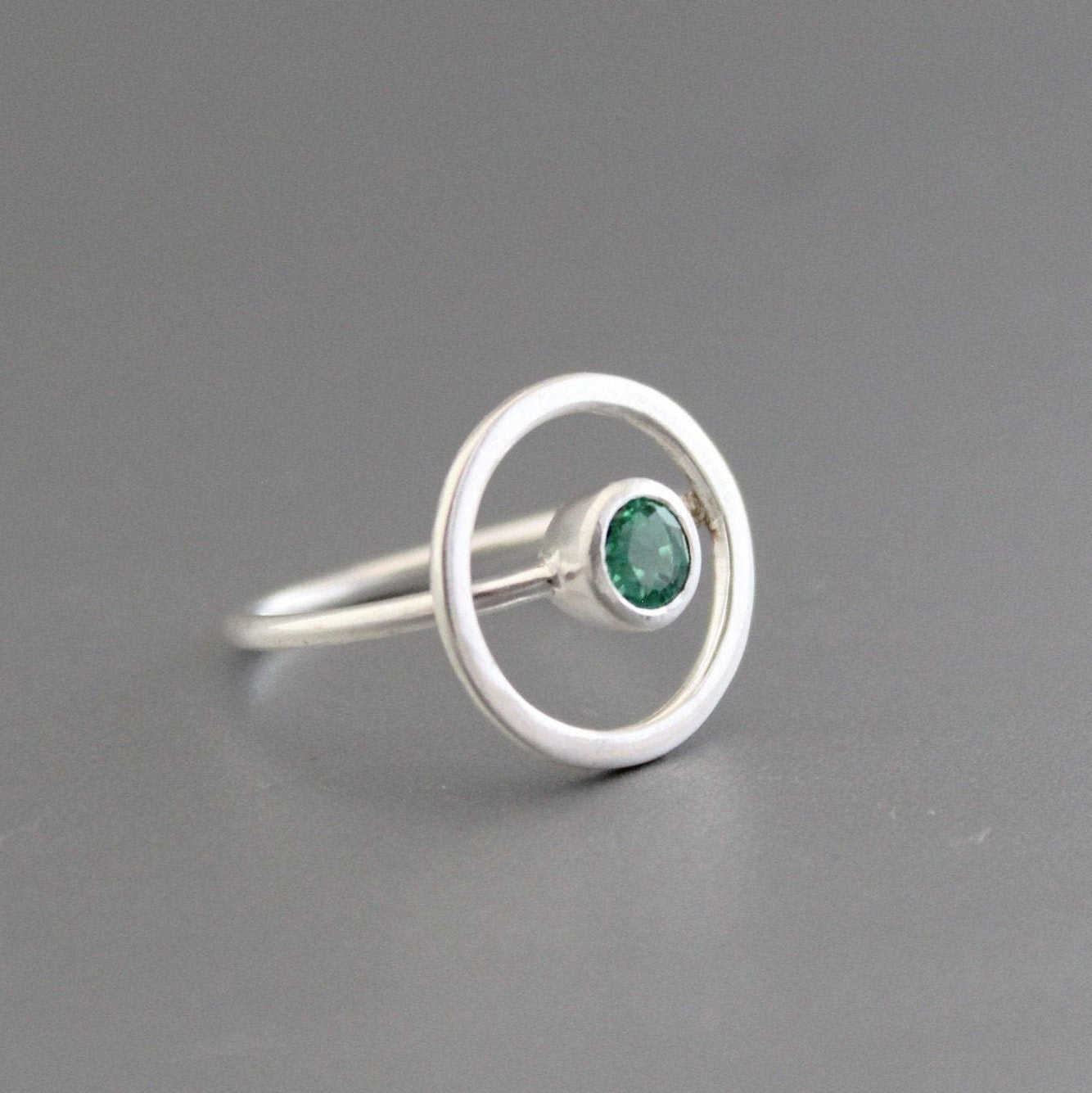 Natural Emerald Sterling Silver Ring, Modern May Birthstone Jewelry, emerald engagment ring