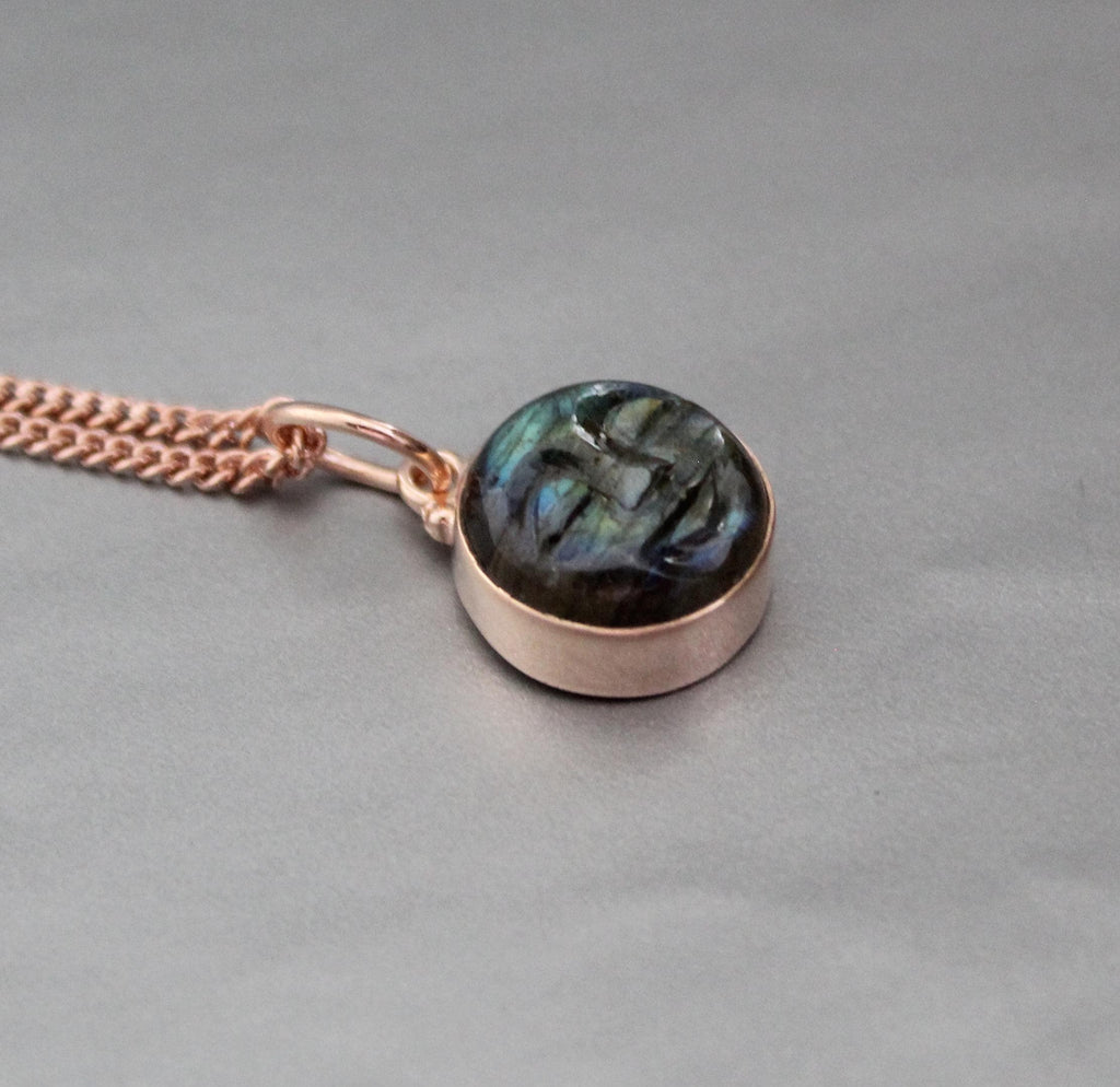Handmade Rose Gold Labradorite Necklace, Sterling Silver Moon Face Pendant, Crystal Jewelry, Gold vermiel, Gift for her