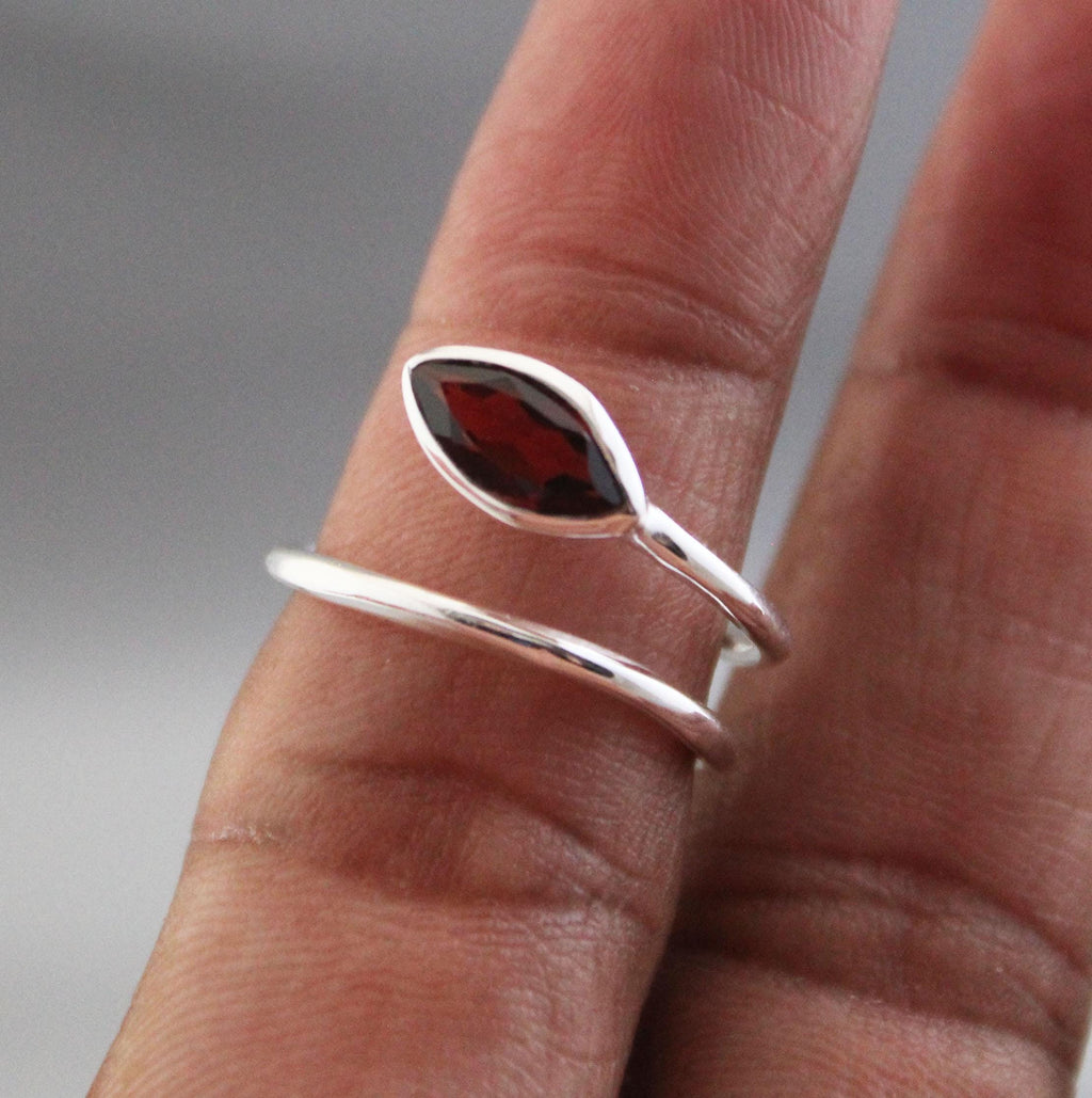 Garnet Dainty Ring, Sterling Silver 925 Garnet Ring, Nature Inspire Ring, Gift For Her, January Birthstone Ring