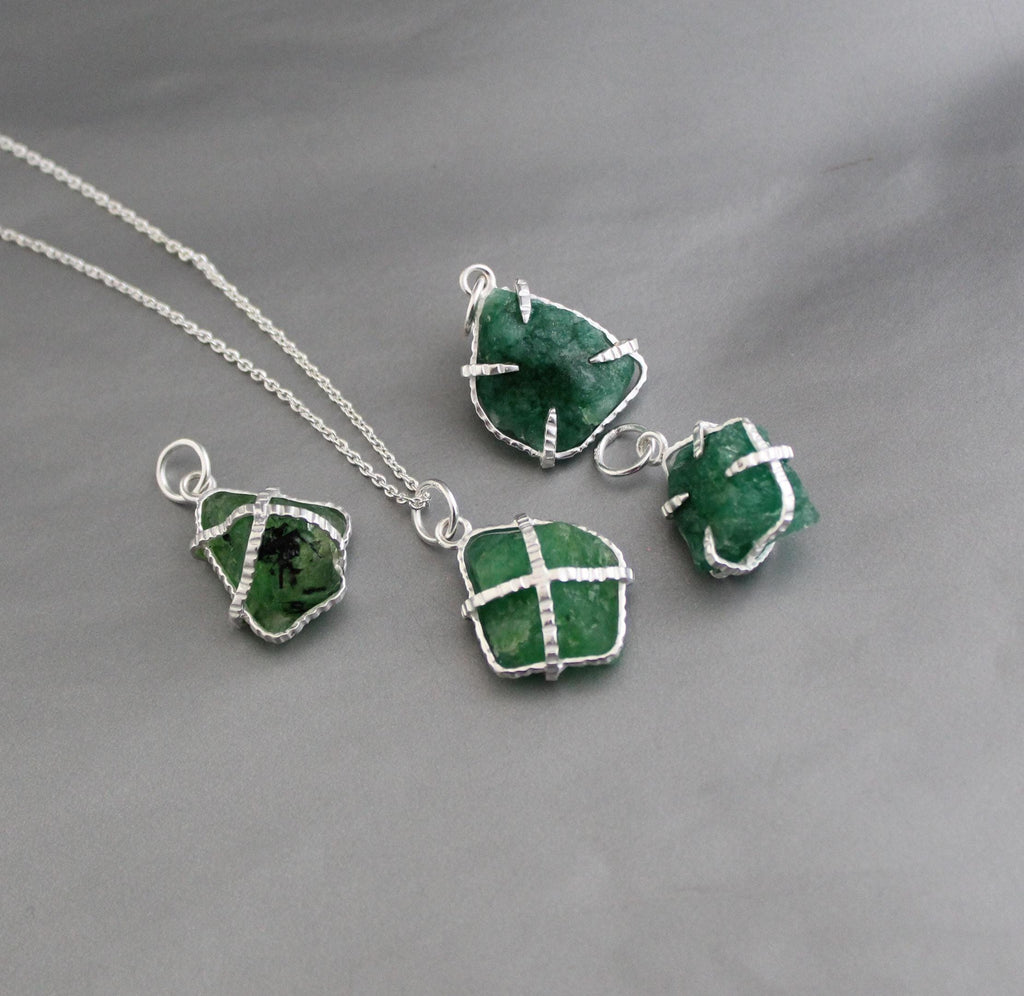 Raw Emerald Necklace, May Birthstone Necklace, Natural Gemstone Necklace, Sterling silver Necklace, Green Pendant, Handmade Jewelry
